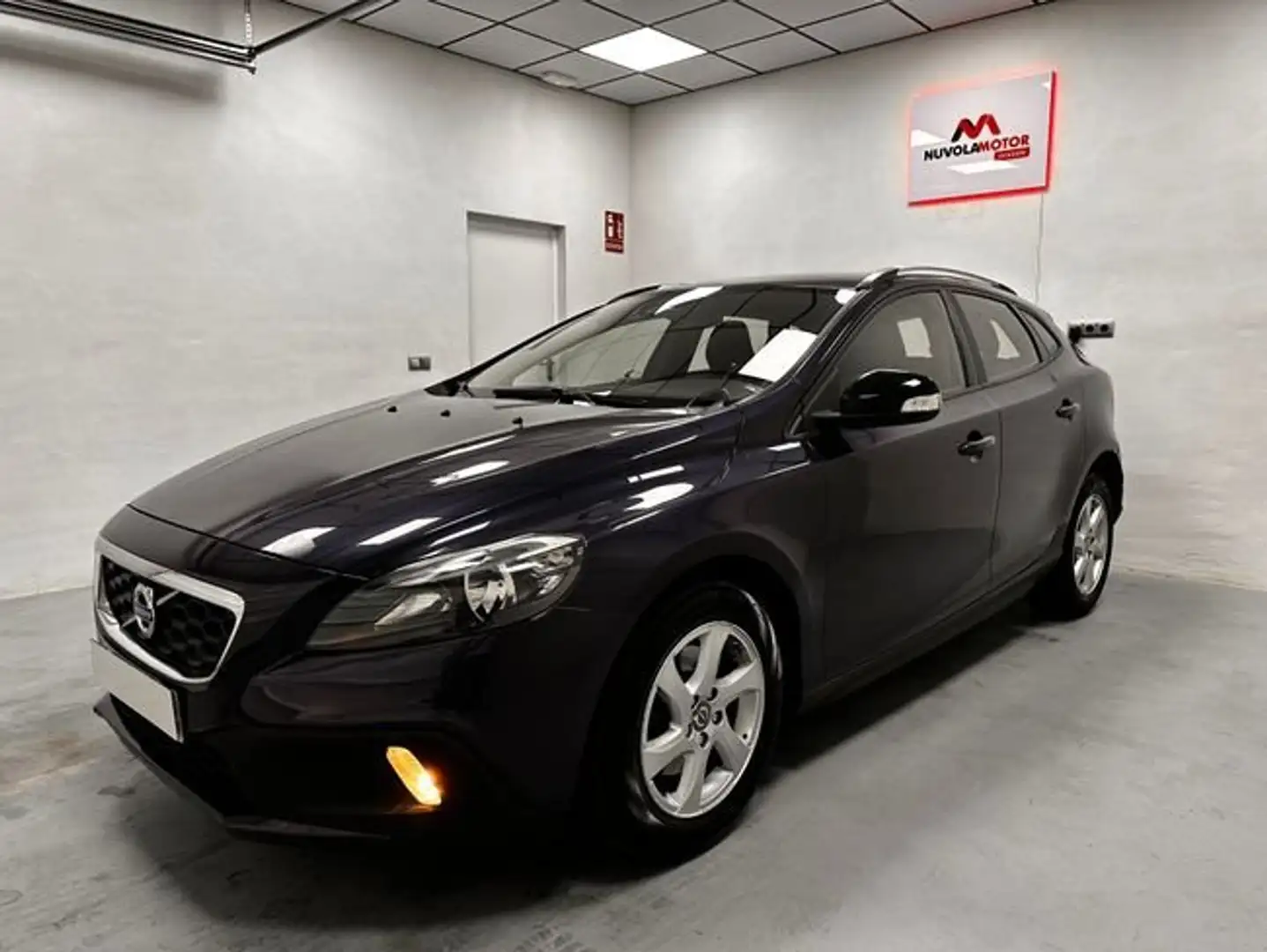Volvo V40 D2 Momentum Aut. 115 Azul - 1