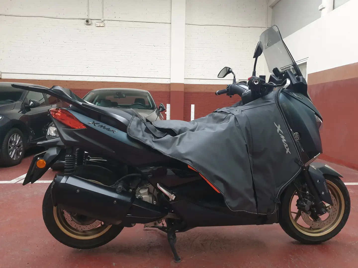Yamaha X-Max 300 Tech Max Groen - 2