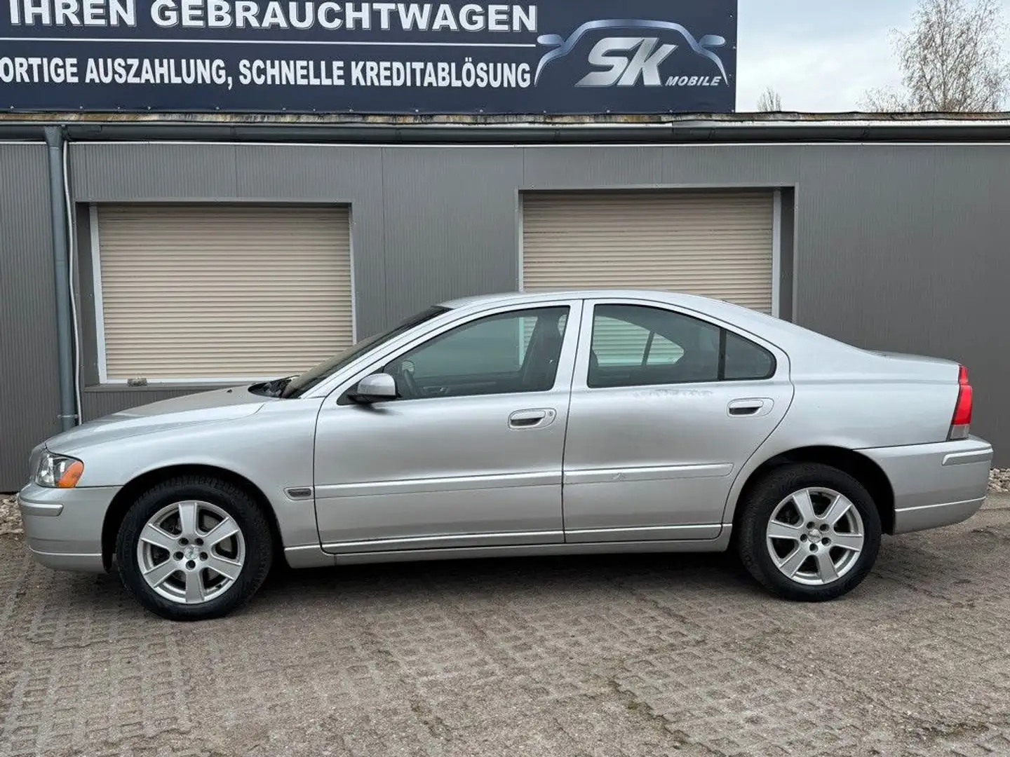 Volvo S60 Lim.Bi-Fuel Momentum BENZIN/GAS*KLIMA*BI-XEN Argent - 2