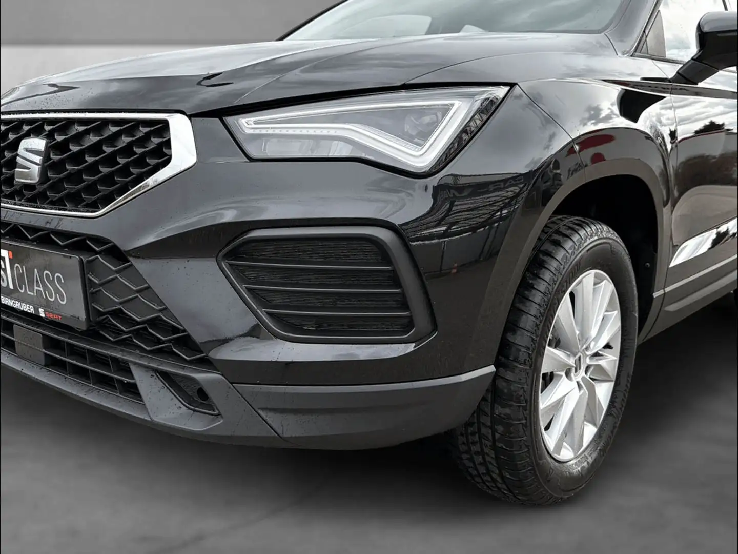 SEAT Ateca Reference Edition 1.0 TSI Schwarz - 2