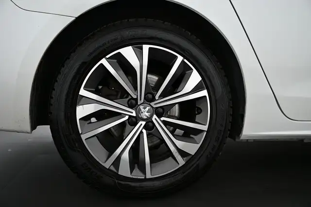 Peugeot 508 view 15