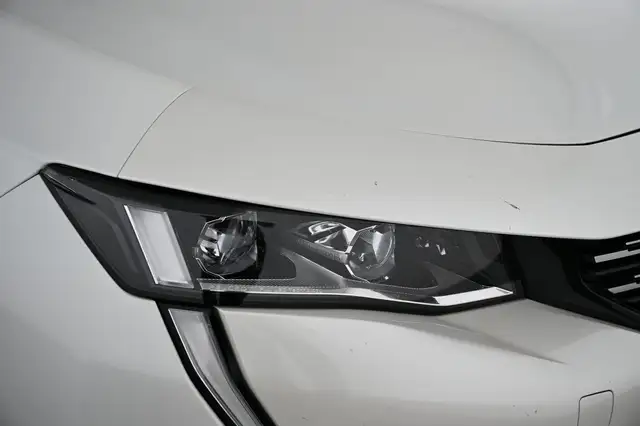 Peugeot 508 view 16