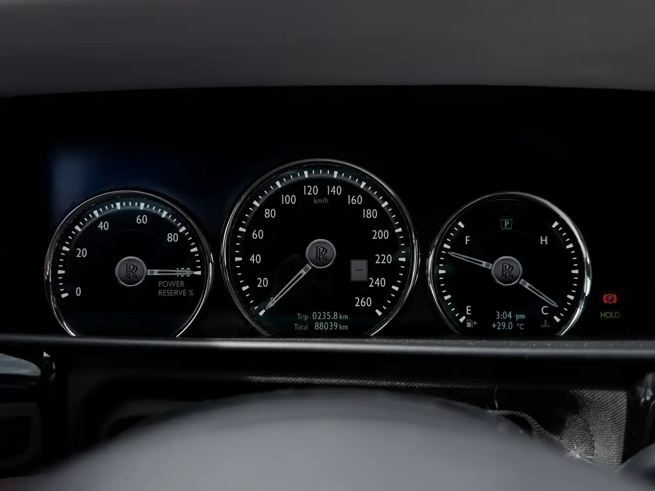 Rolls-Royce Cullinan снимка Rolls-Royce Cullinan