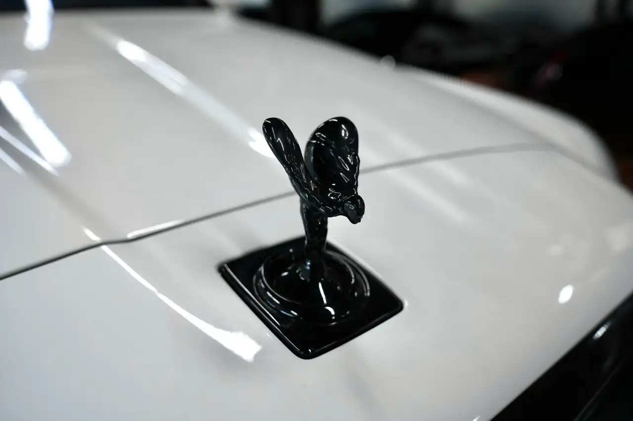 Rolls-Royce Cullinan снимка Rolls-Royce Cullinan