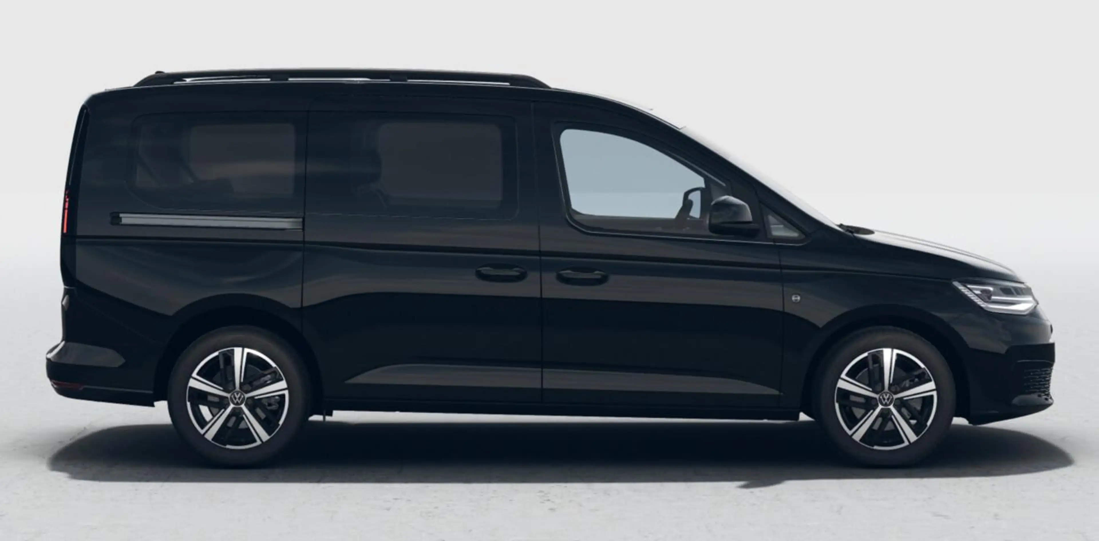 Volkswagen Caddy Maxi Life 4M AHK Pano LED 17LM 2ZoneAC 4JG 90 k... — photo 3