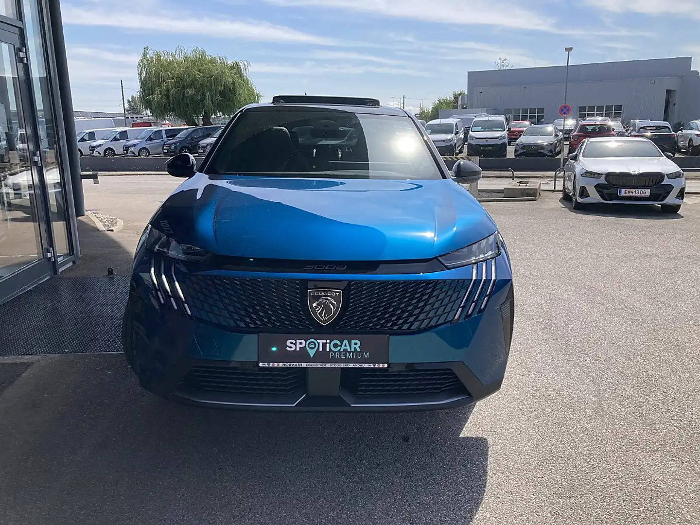 Peugeot 3008 Hybrid 145 e-DCS6 GT!MATRIXLED,PANO,AHV,FOCAL,N... Blau - 2