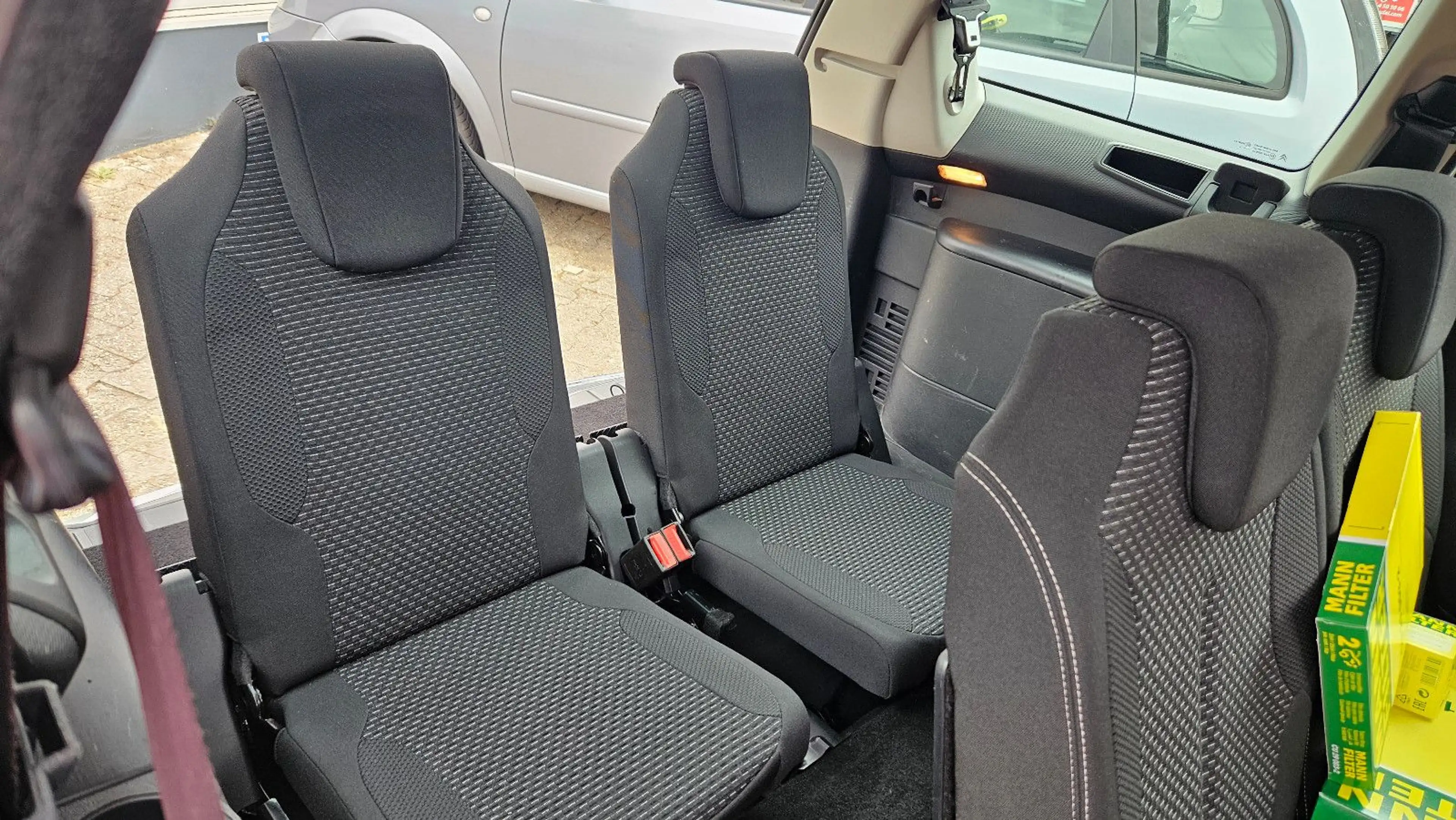 Citroen Grand C4 Picasso Selection.7Sitzpläze,Tüv,Inspek — photo 12