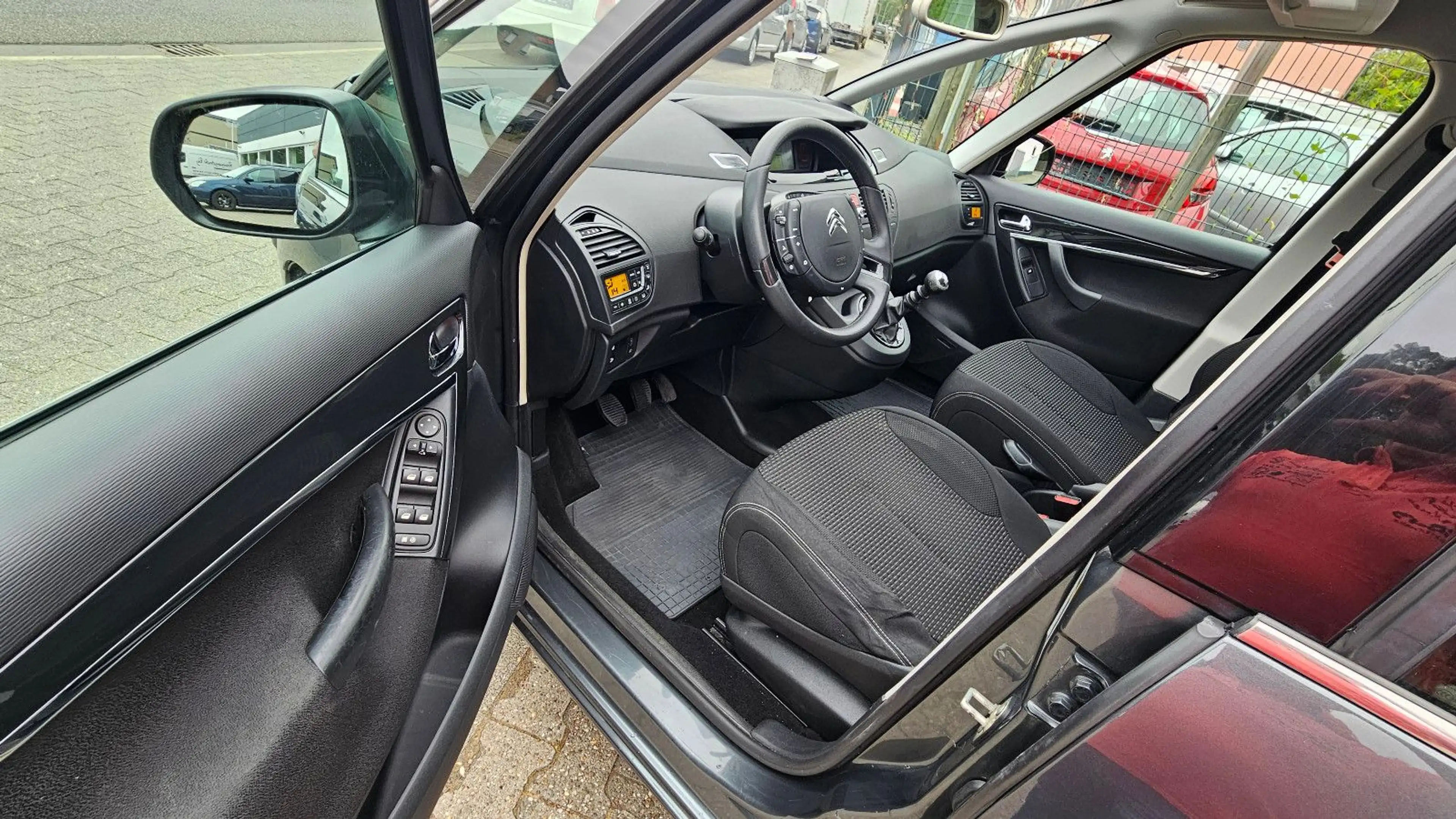 Citroen Grand C4 Picasso Selection.7Sitzpläze,Tüv,Inspek — photo 13