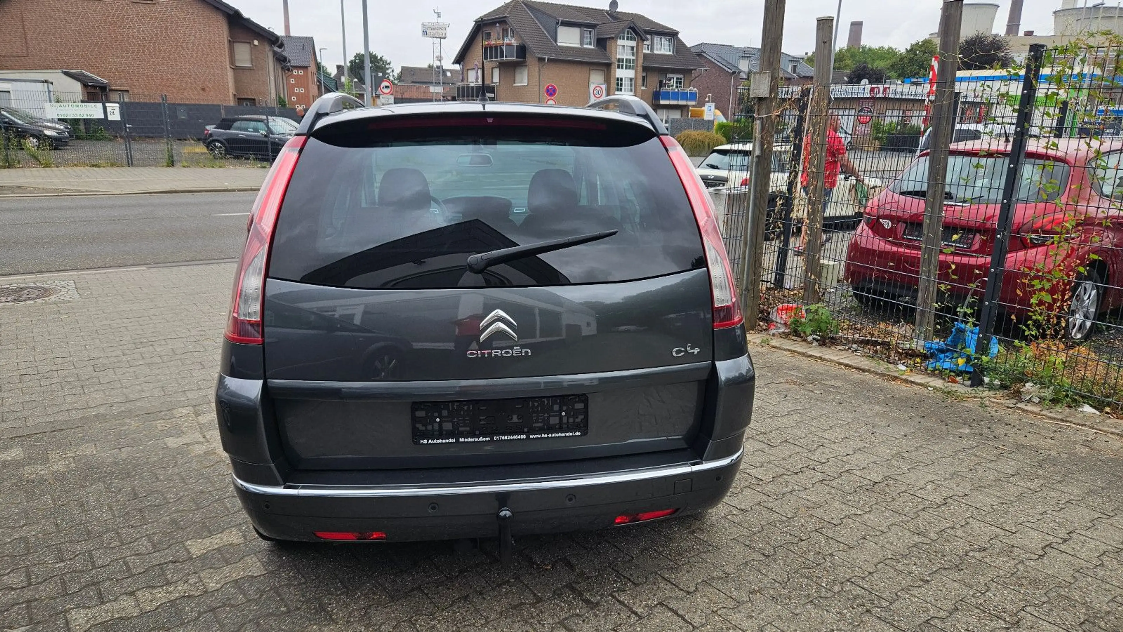 Citroen Grand C4 Picasso Selection.7Sitzpläze,Tüv,Inspek — photo 7