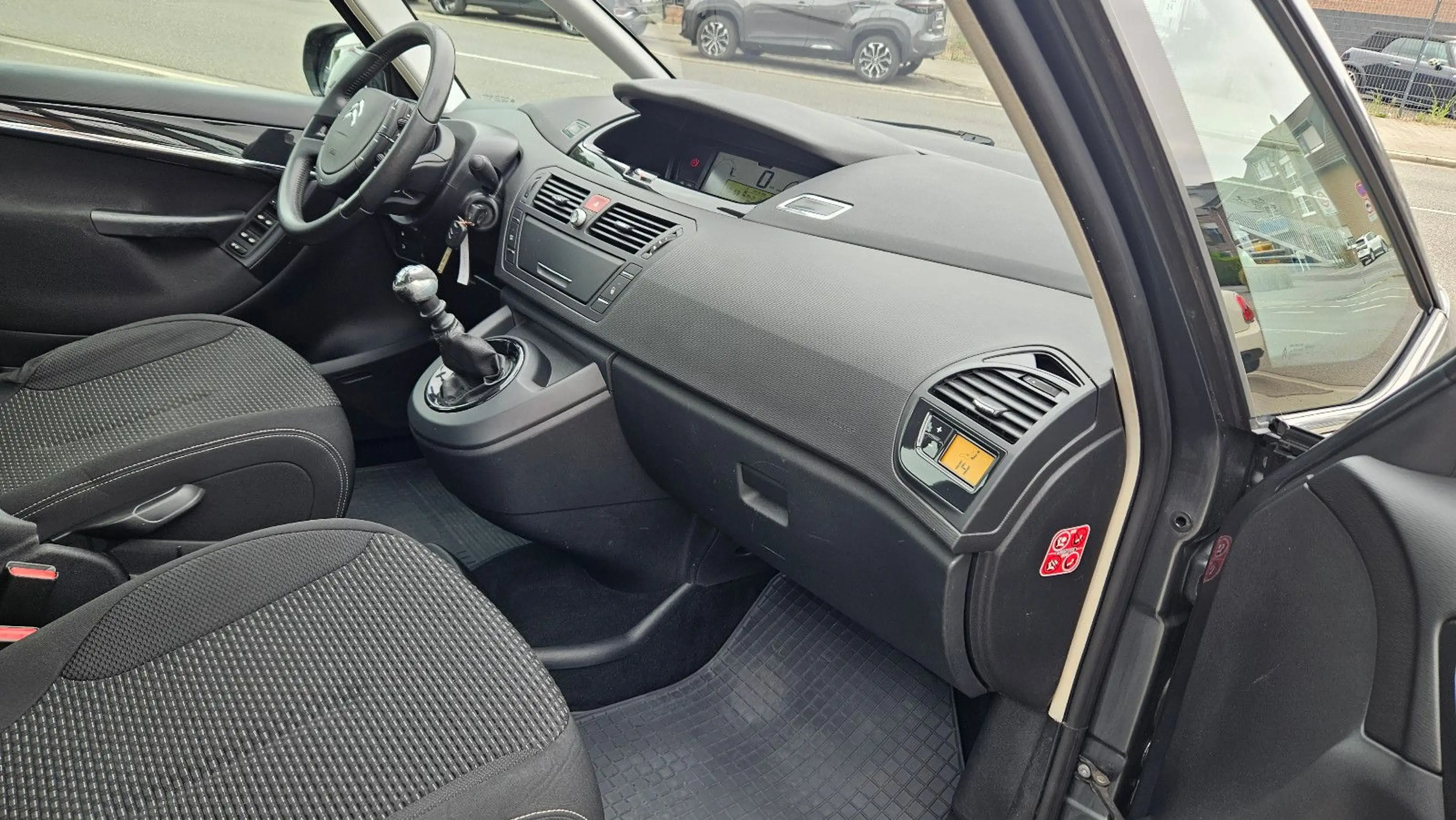 Citroen Grand C4 Picasso Selection.7Sitzpläze,Tüv,Inspek — photo 5