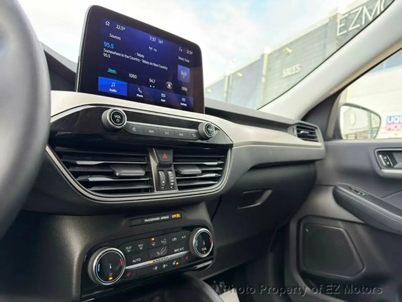 Ford Escape снимка Ford Escape