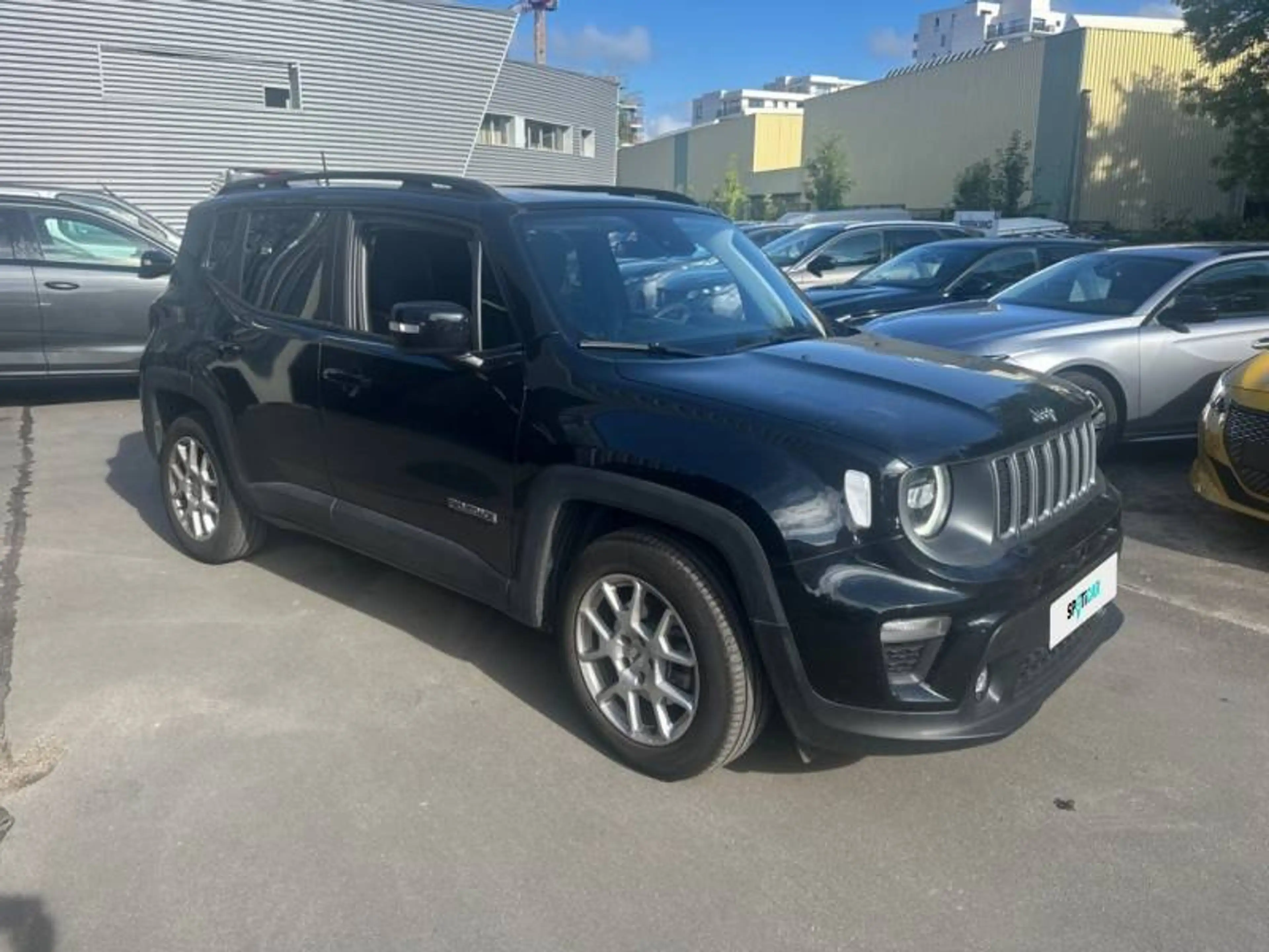 Jeep Renegade 1 1.5 Turbo T4 130 4x2 MHEV DCT7 Limited — photo 3