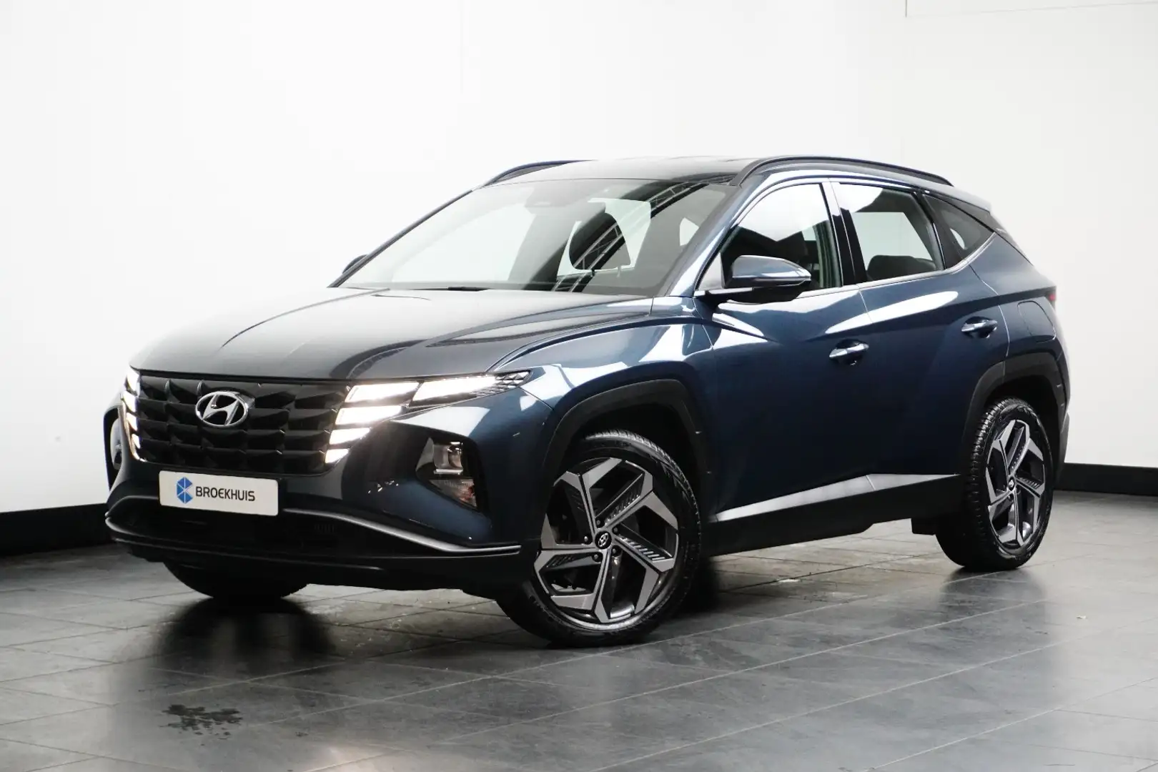 Hyundai TUCSON 1.6 T-GDI PHEV Comfort 4WD | TREKHAAK | STOEL + S Gris - 1