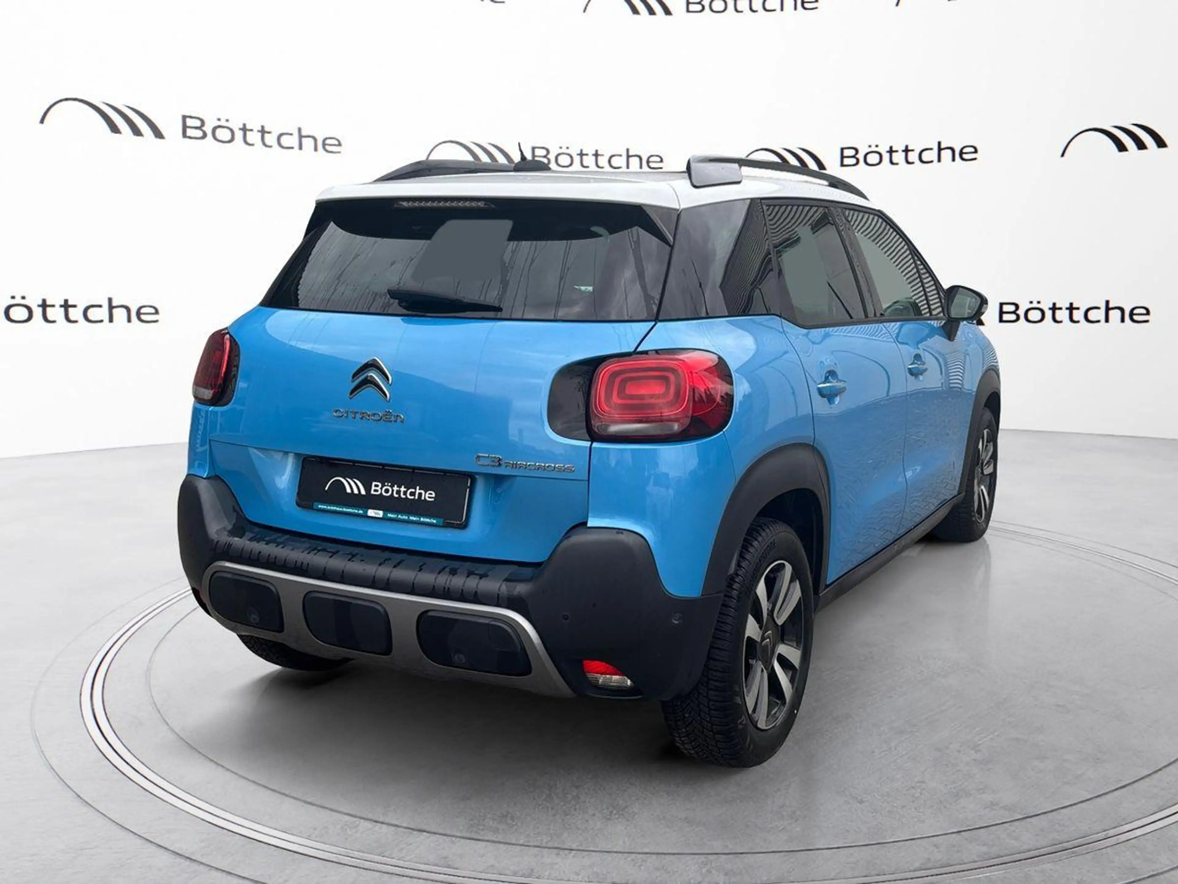Citroen C3 Aircross Shine 1.6 Blue-HDI FAP Metallic — photo 4