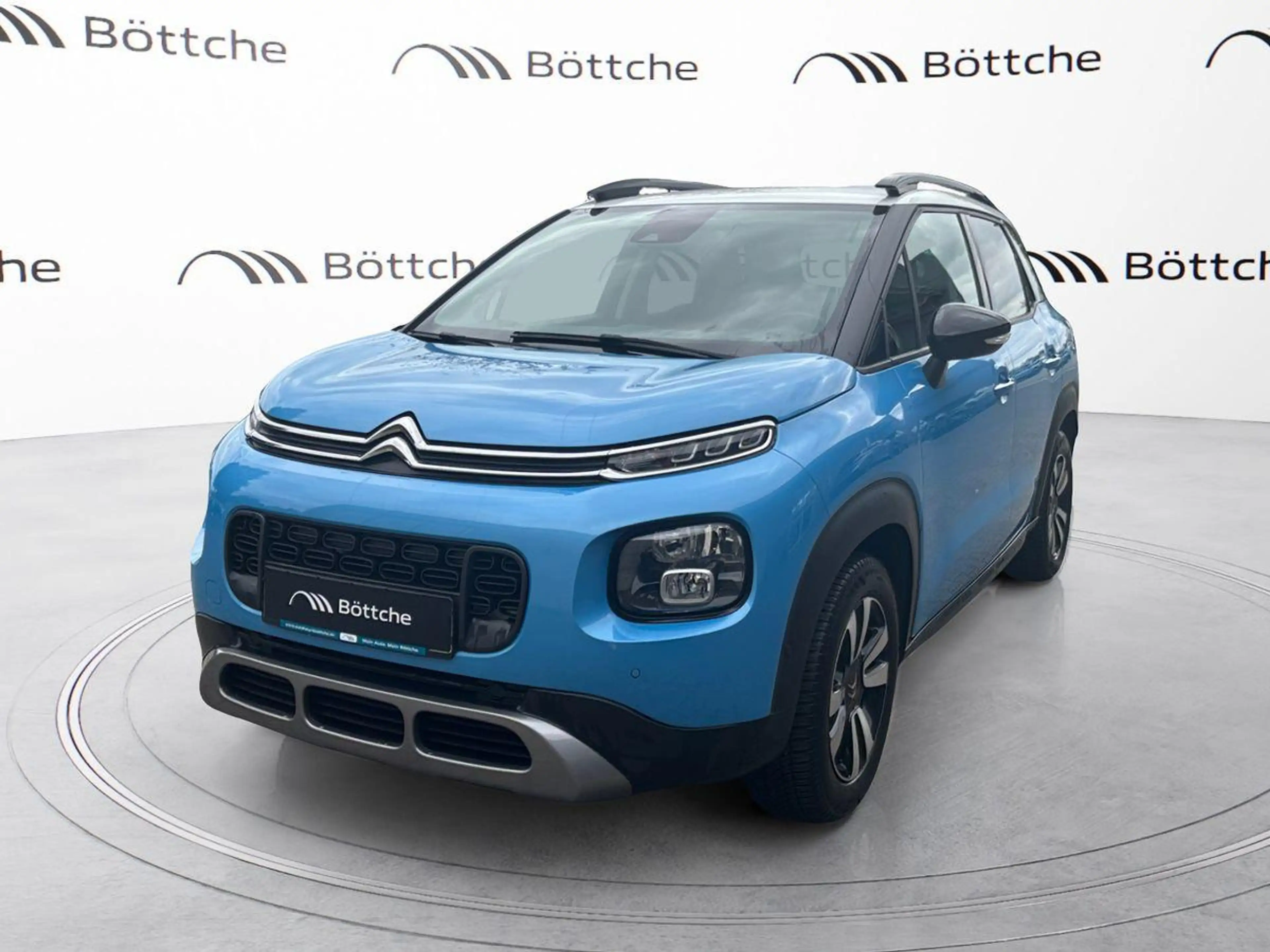 Citroen C3 Aircross Shine 1.6 Blue-HDI FAP Metallic — photo 2