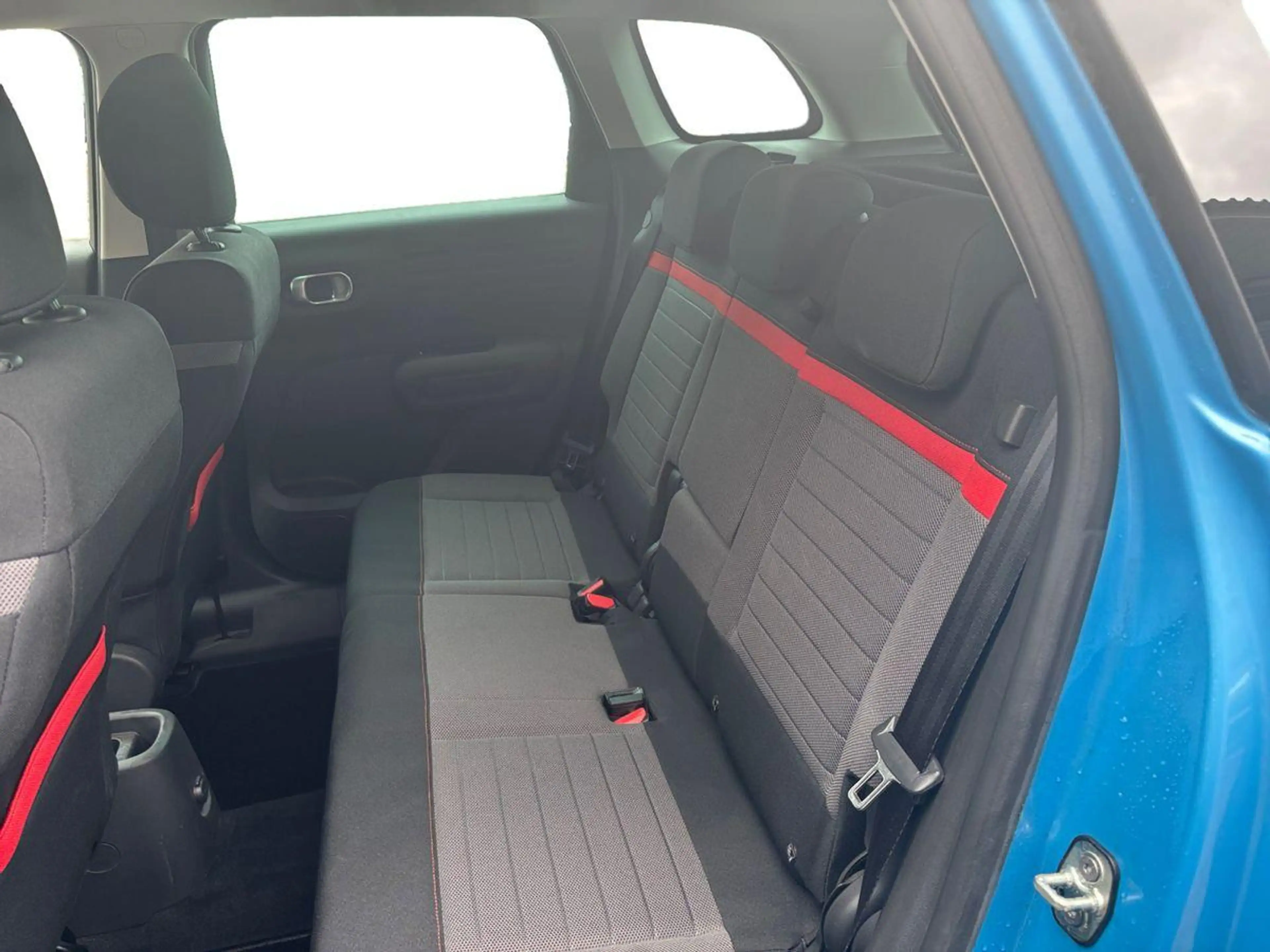 Citroen C3 Aircross Shine 1.6 Blue-HDI FAP Metallic — photo 14