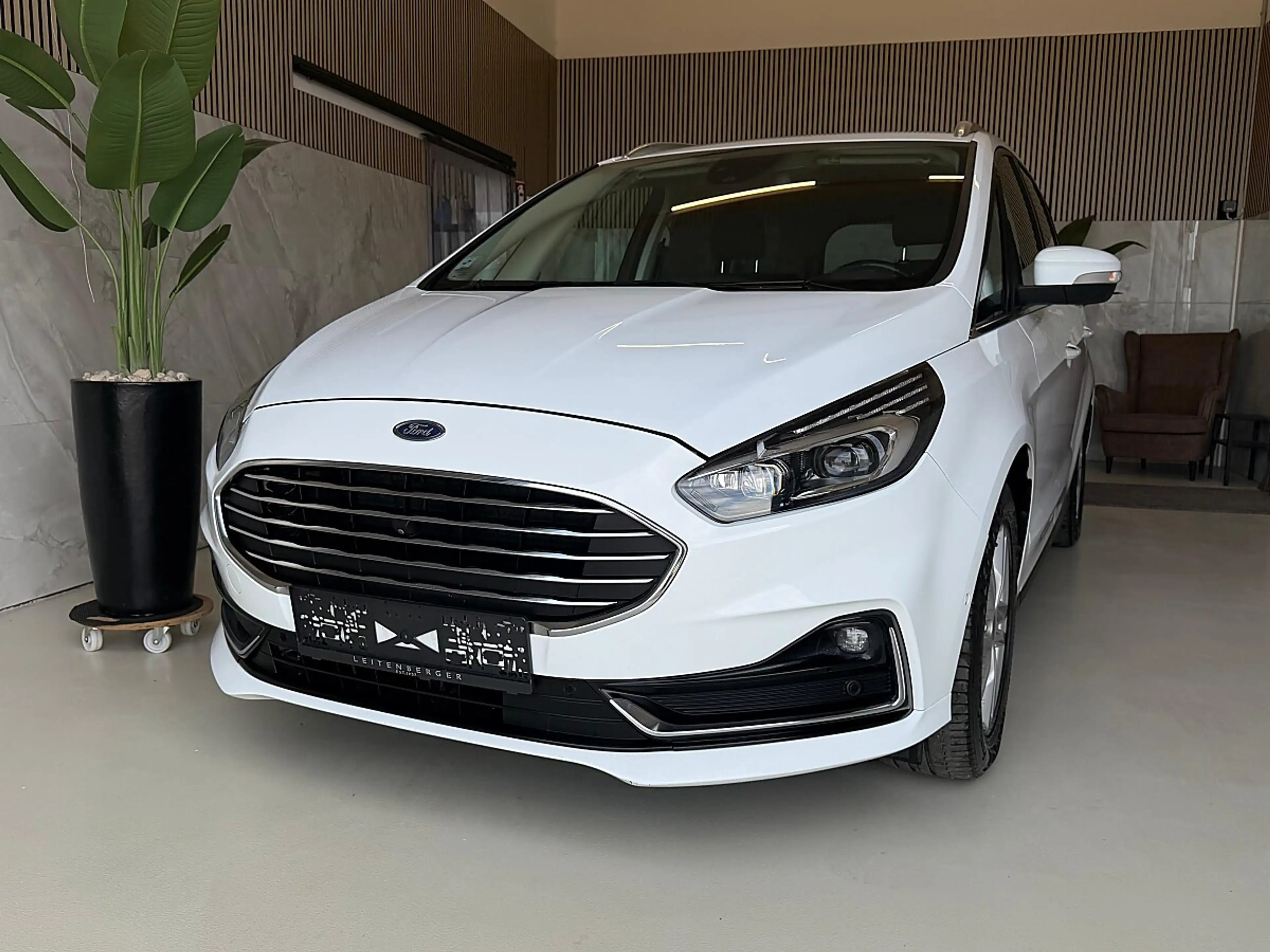 Ford Galaxy 2.0 EcoBlue Titanium Start/Stopp, LED Scheinwer... — photo 2