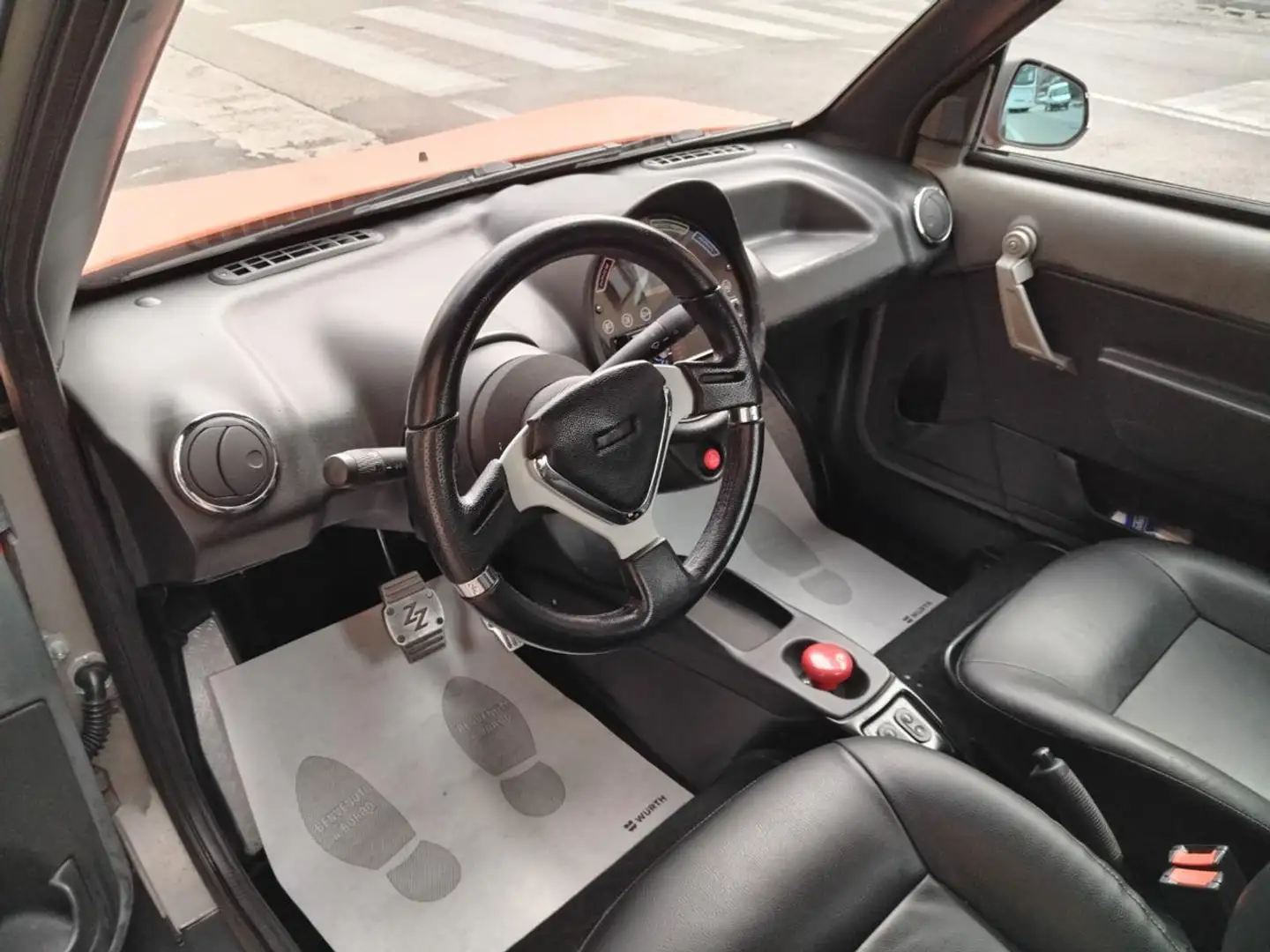 Tazzari EV Zero Evo Zero 15 Kw. Orange - 2