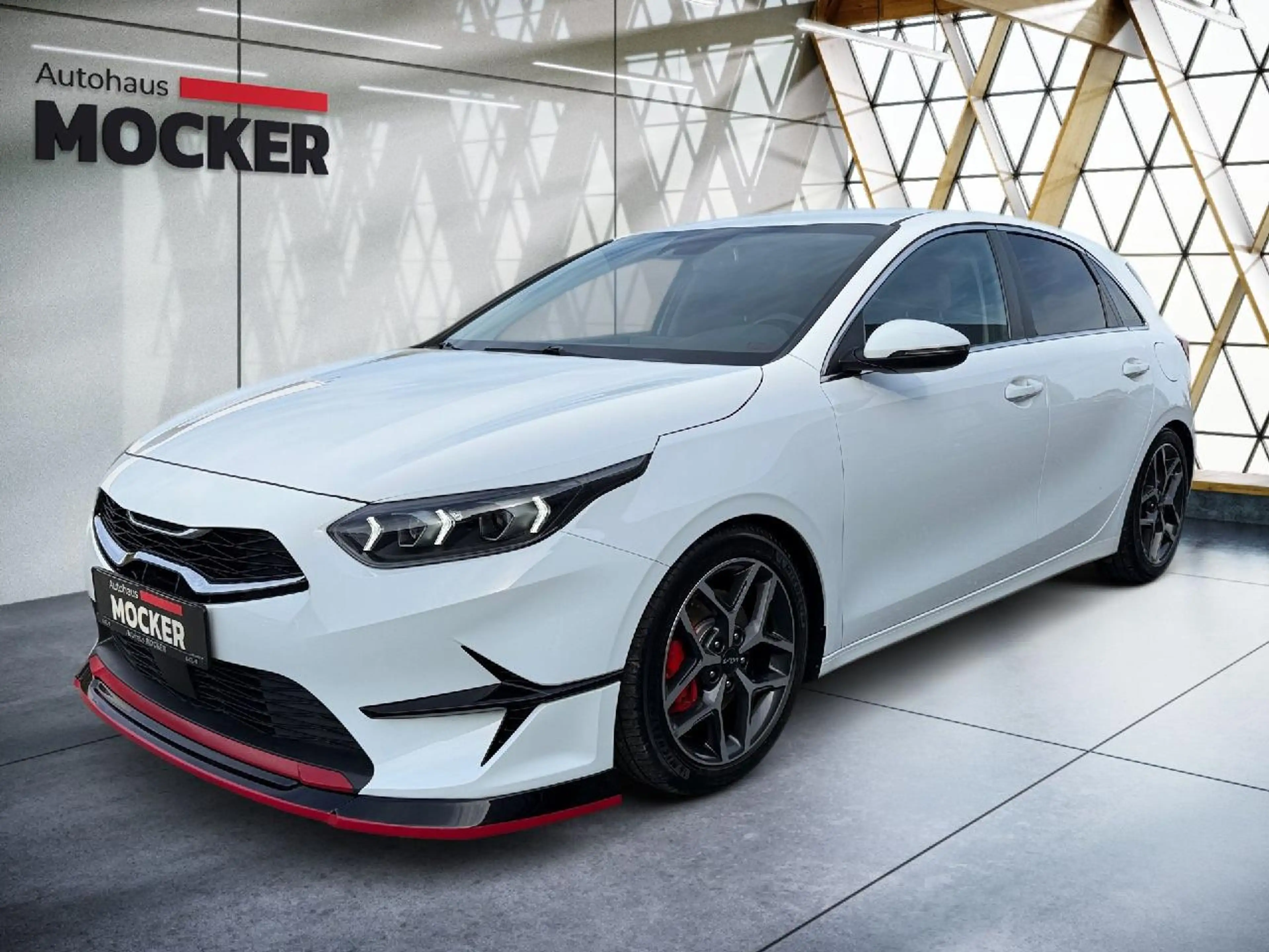 Kia Ceed / cee'd Spirit — photo 2