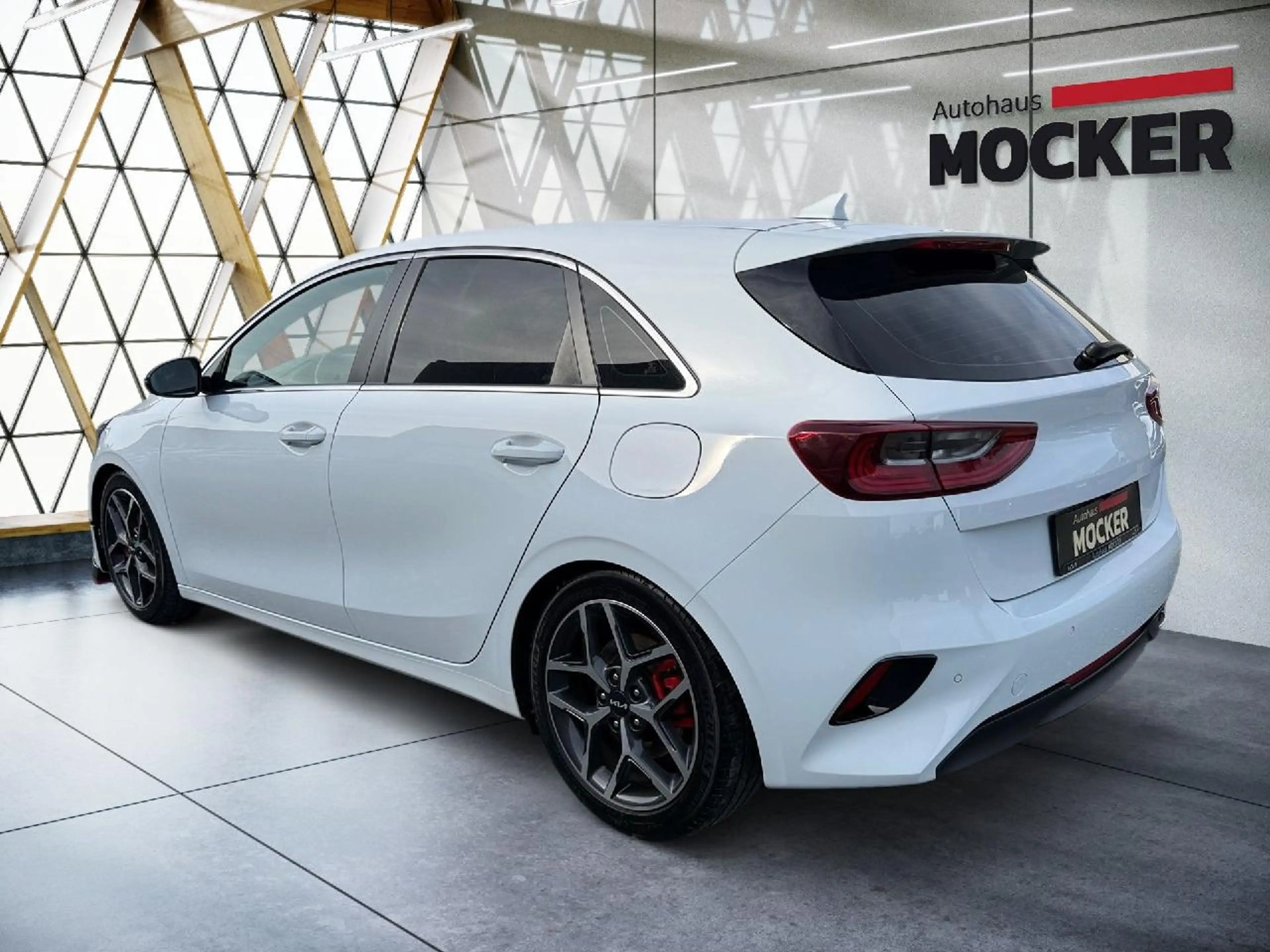 Kia Ceed / cee'd Spirit — photo 8