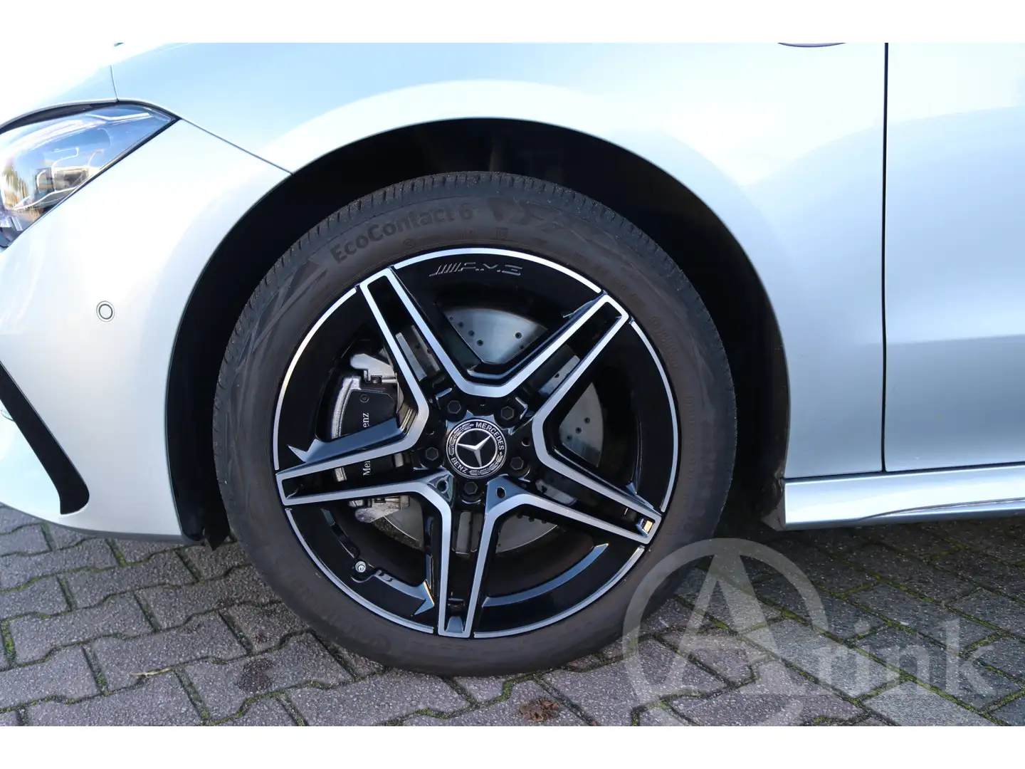 Mercedes-Benz CLA 250 Shooting Brake e Business Solution AMG Panoramadak Argintiu - 2