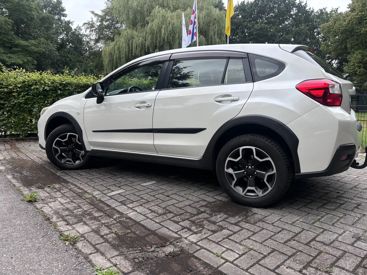 Subaru XV 2.0D Biały - 1