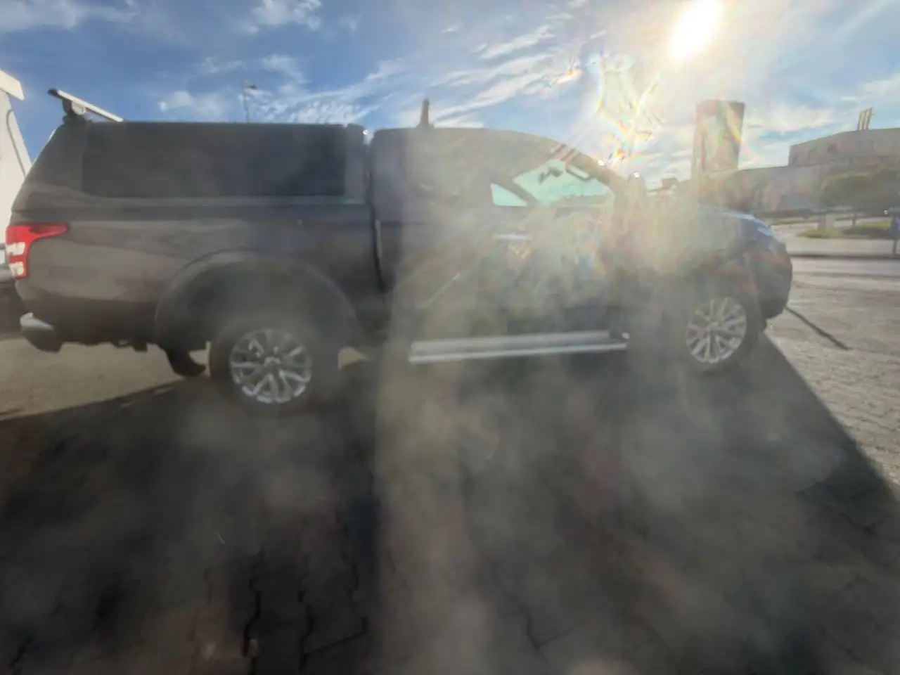 MITSUBISHI L200 CLUB CAB 181CH - 4X4 - BVM - CAMÉRA DE RECUL - ATTELAGE - 128.905 KMS