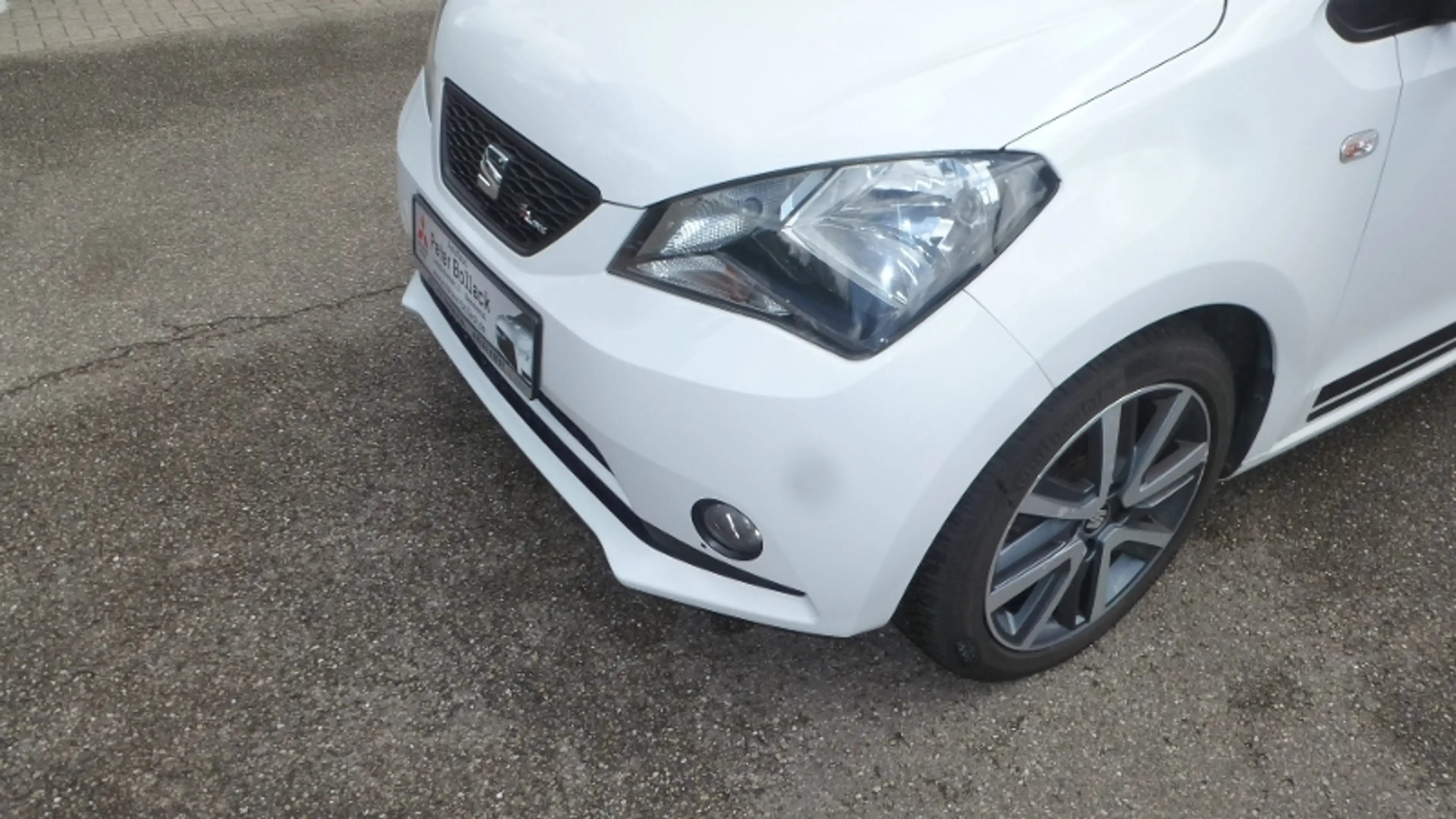 SEAT Mii 1.0 FR-Line — photo 12