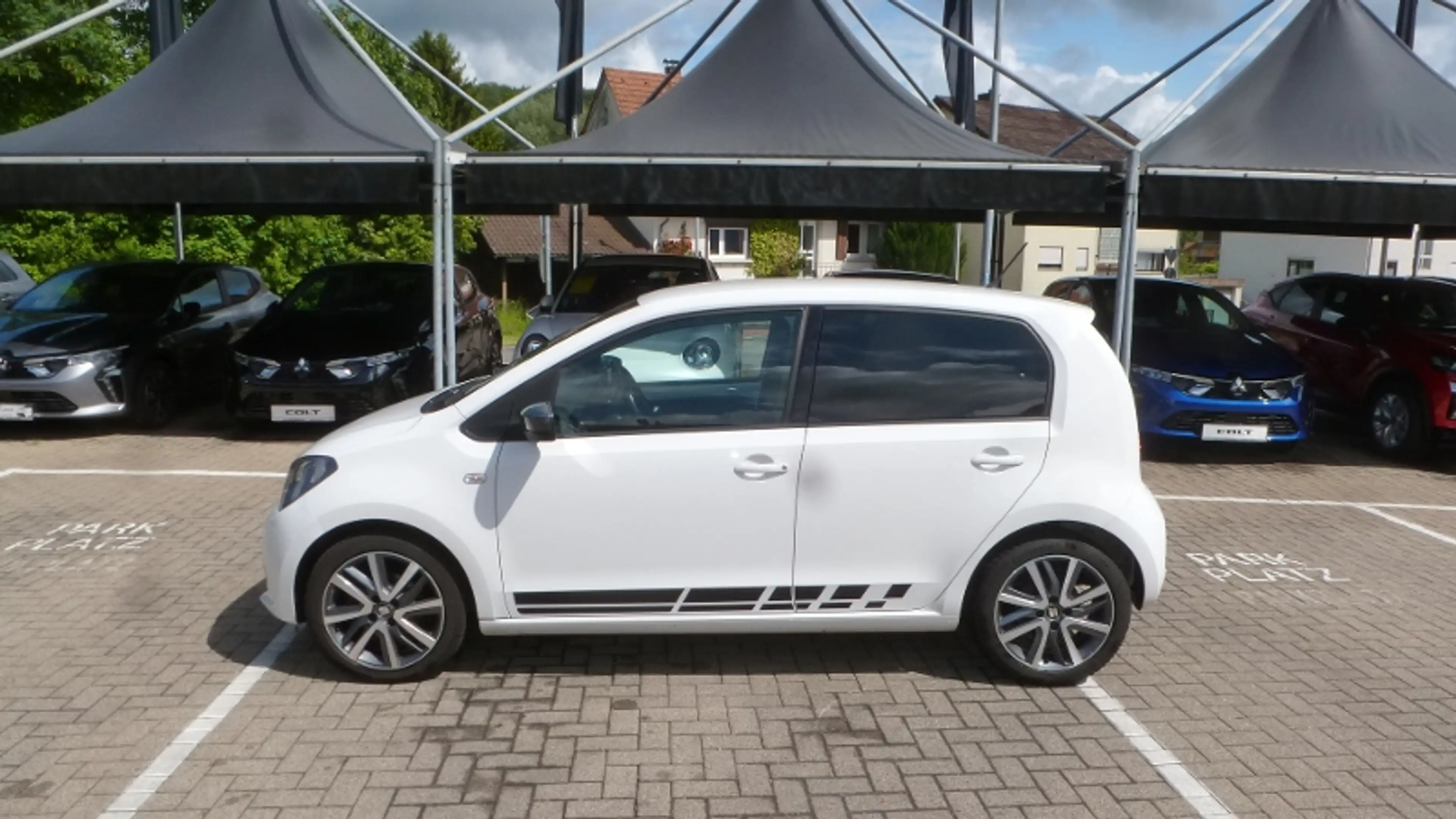 SEAT Mii 1.0 FR-Line — photo 2