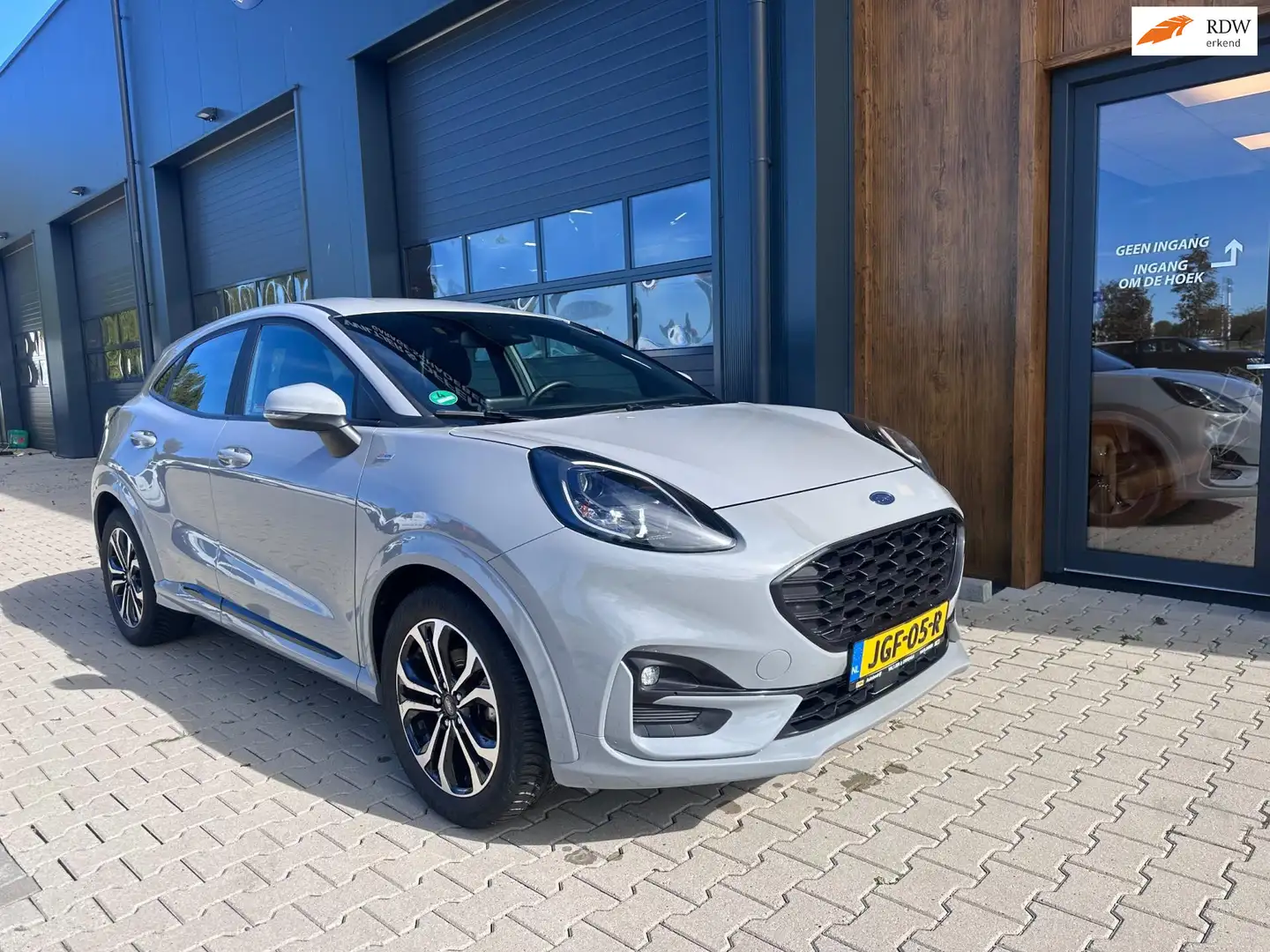 Ford Puma 1.0 EcoBoost Hybrid Titanium Gris - 1