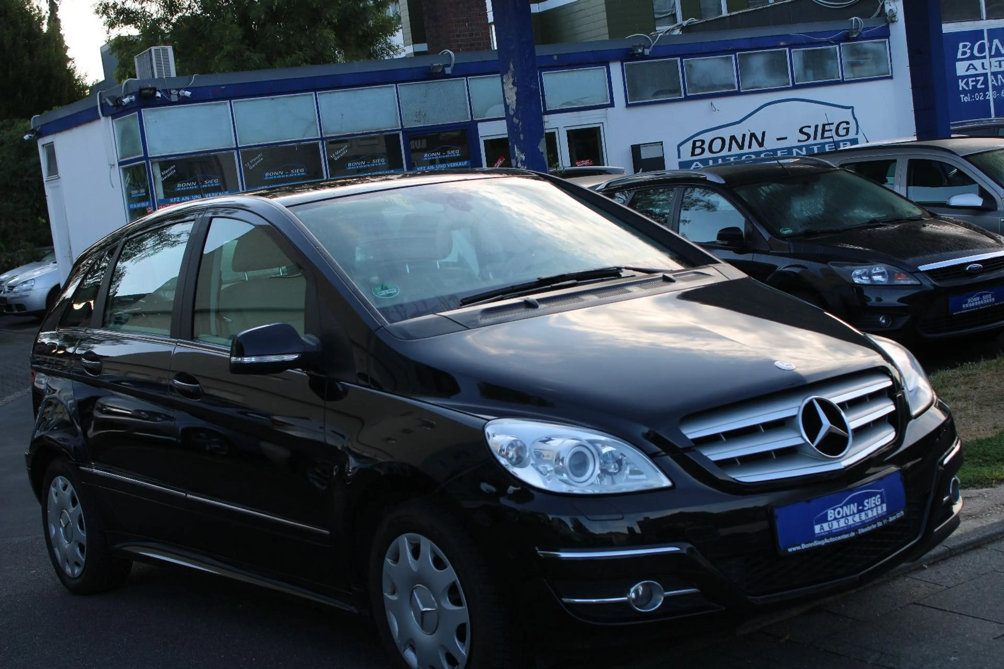 Mercedes-Benz B 200 Automatik*Leder*Rückfahrkamera*Xenon*KlimaA — photo 11