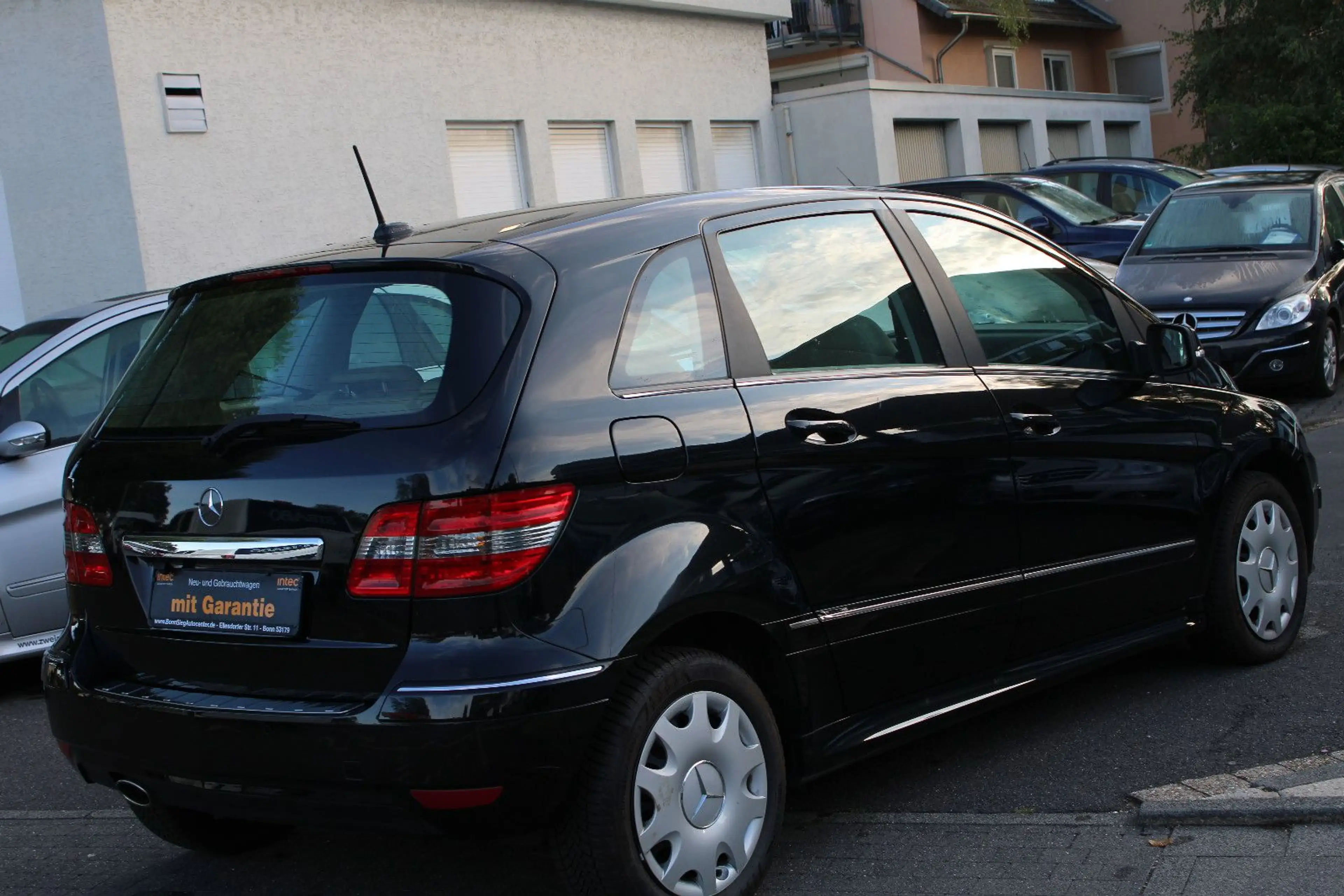 Mercedes-Benz B 200 Automatik*Leder*Rückfahrkamera*Xenon*KlimaA — photo 12