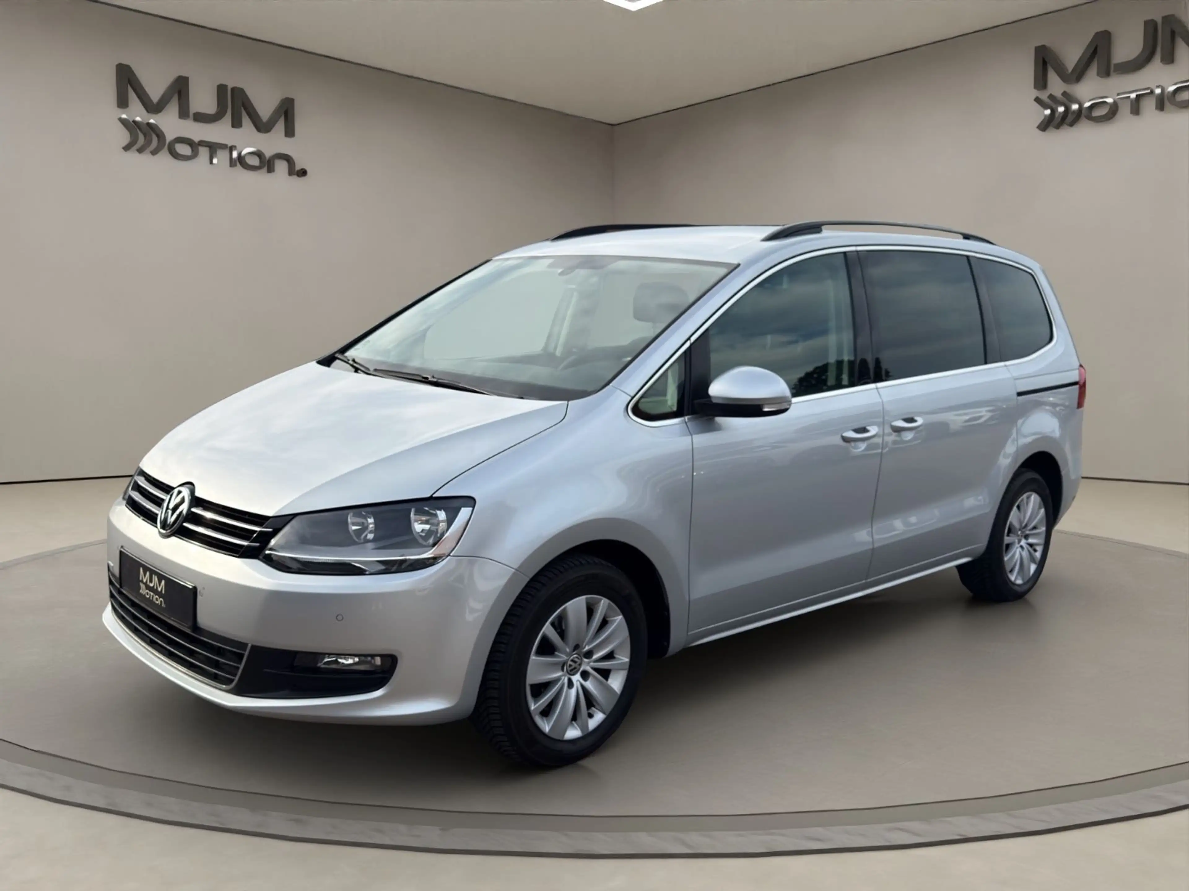 Volkswagen Sharan Comfortline Scheckheft Navi 7-Sitzer — photo 2