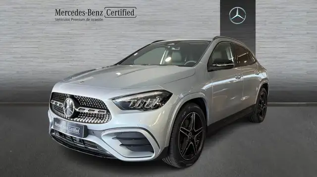 Mercedes-Benz GLA 200 d