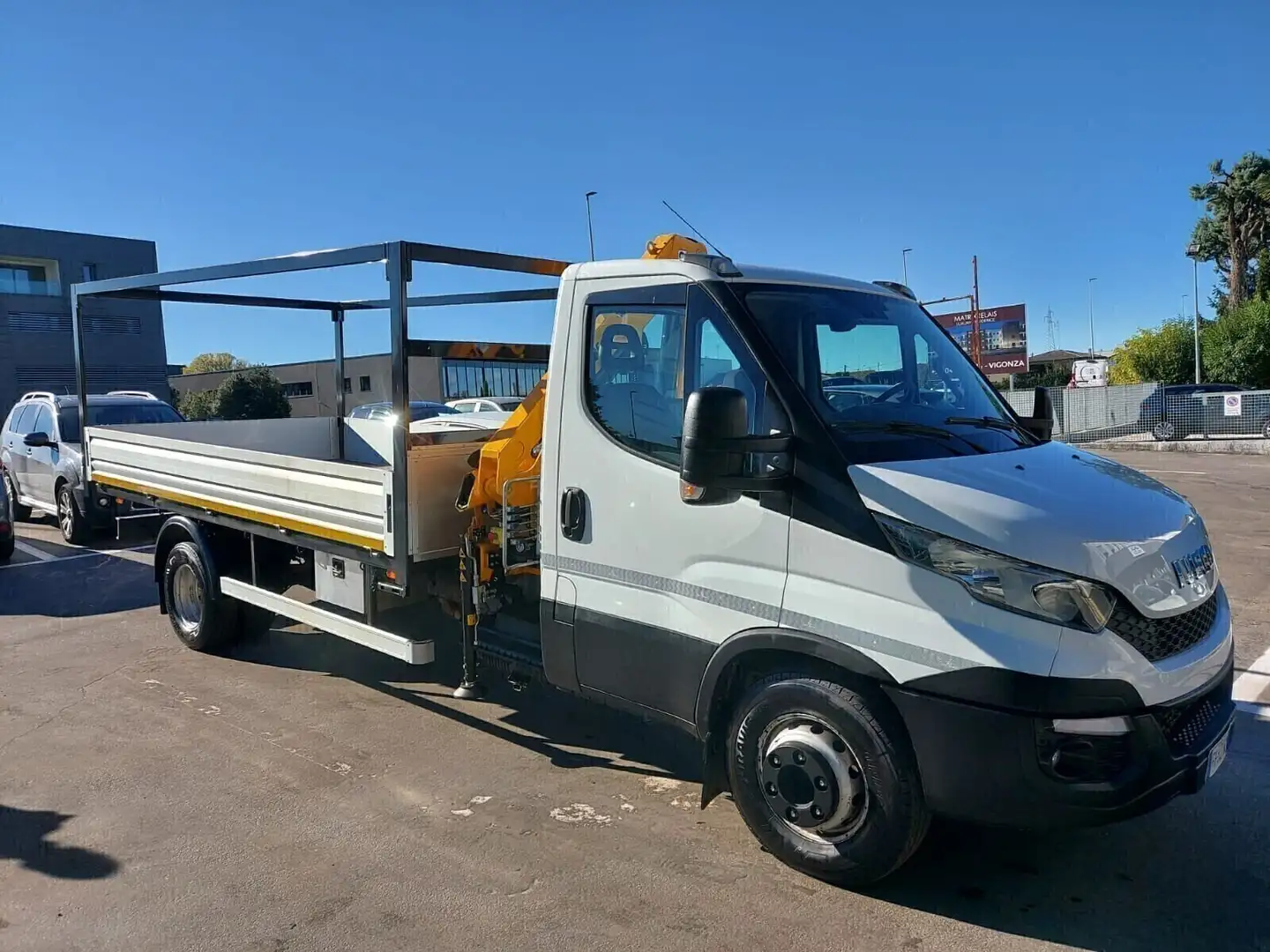 Iveco Daily 60c17 3.0d Cassone Gru 2017 Bianco - 2