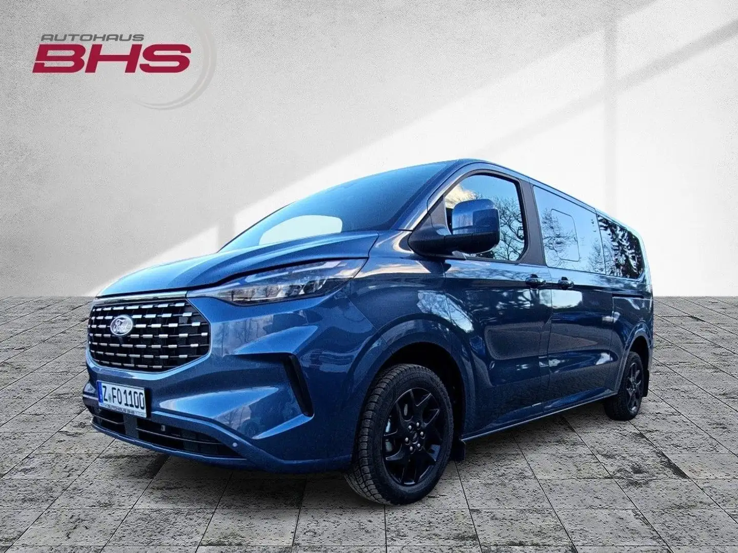 Ford Tourneo Custom 320 L2 2.0lEcoBlue 150PS Titanium Blau - 1