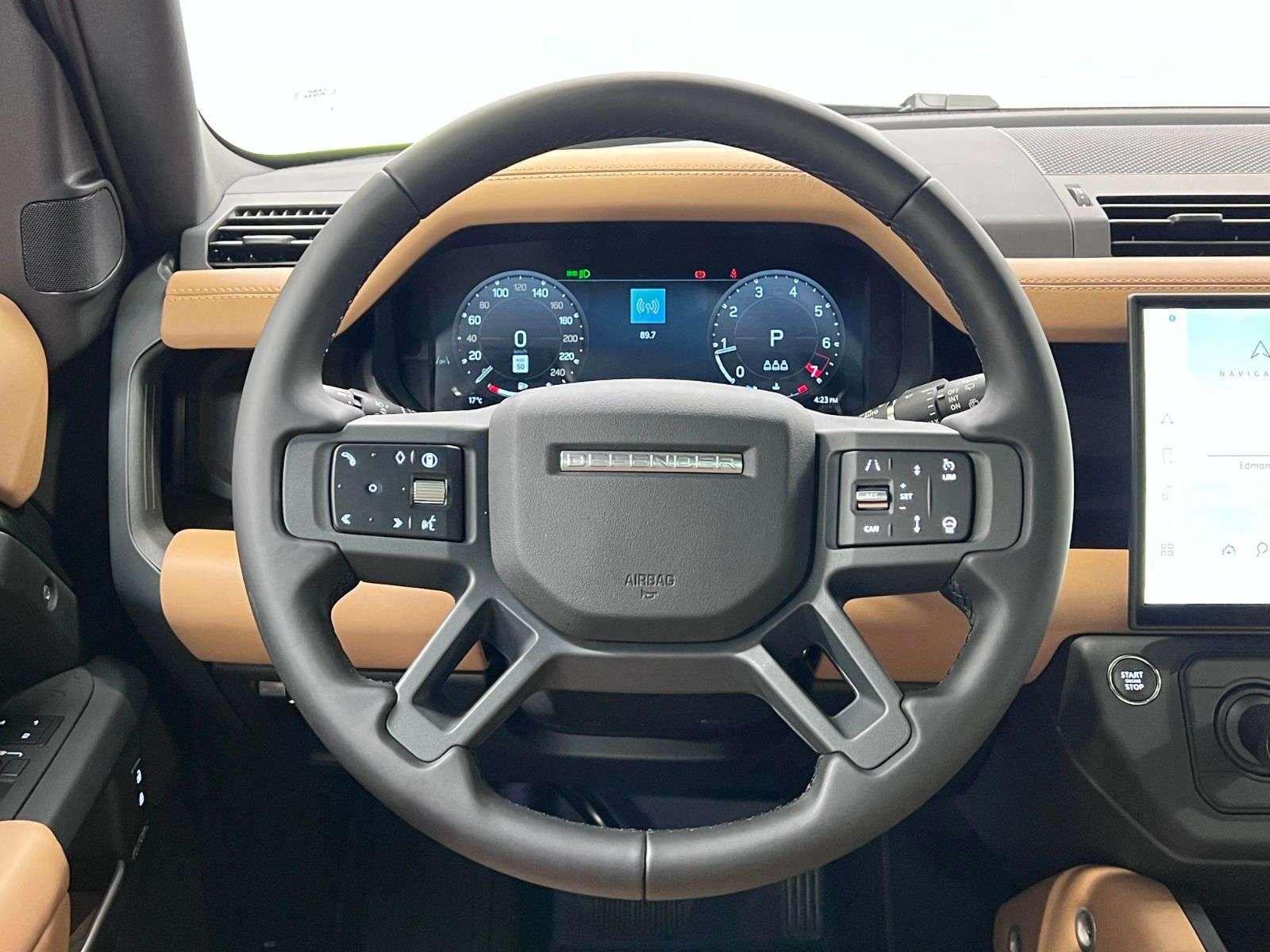 2026 Land Rover Defender X-Dynamic SE thumb 15