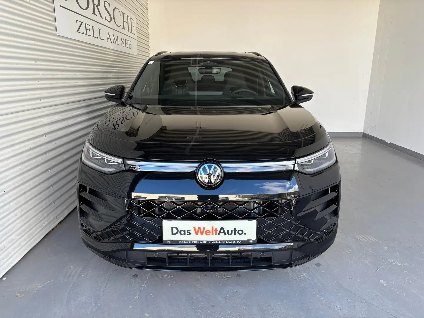 Volkswagen Tayron Sport TDI 4MOTION DSG Schwarz - 2