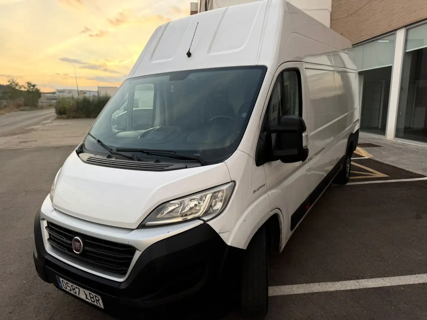 Fiat Ducato Ch.Cb.Maxi 35 2.3Mjt L2-L3 H1 160CV Blanco - 2