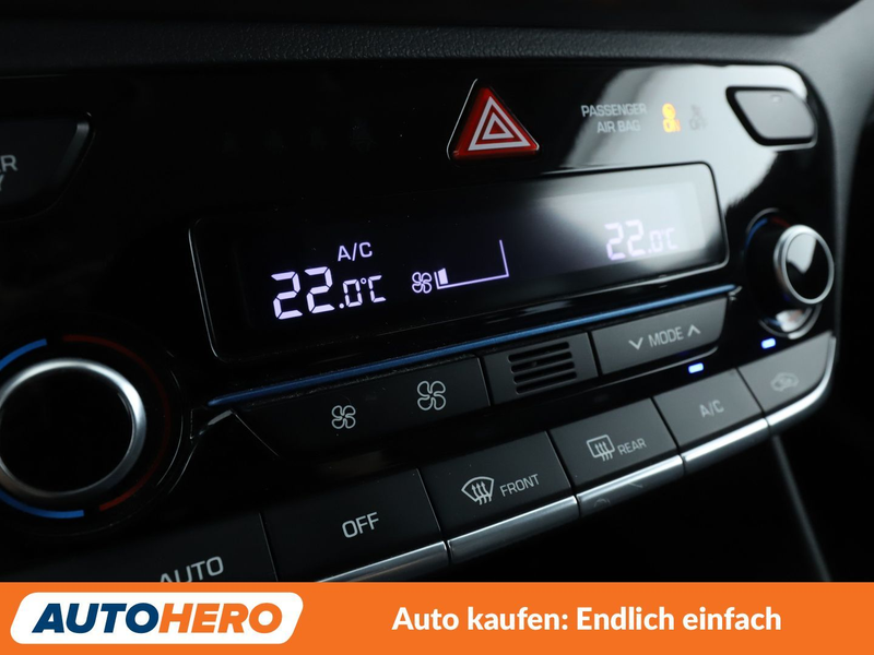 Hyundai IONIQ 1.6 Hybrid Style Aut.*NAVI*CAM*ACC* — photo 23