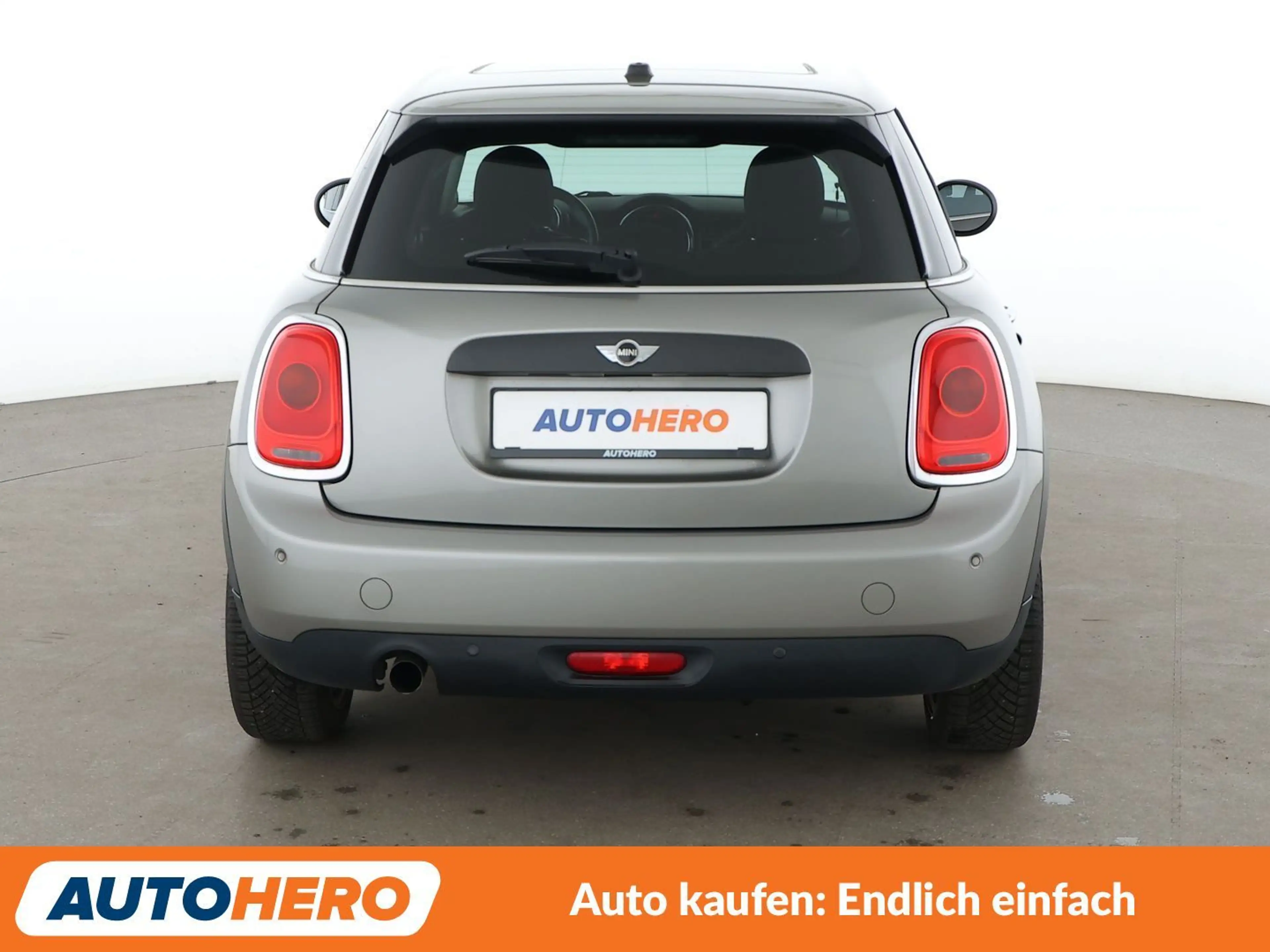MINI One One *PANO*PDC*SHZ*KLIMA*GARANTIE* — photo 5