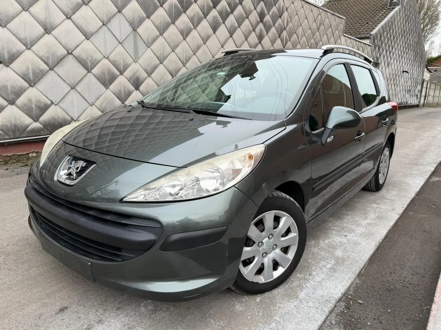 Peugeot 207 90 ch//2008//132.943km//CLIM - 1