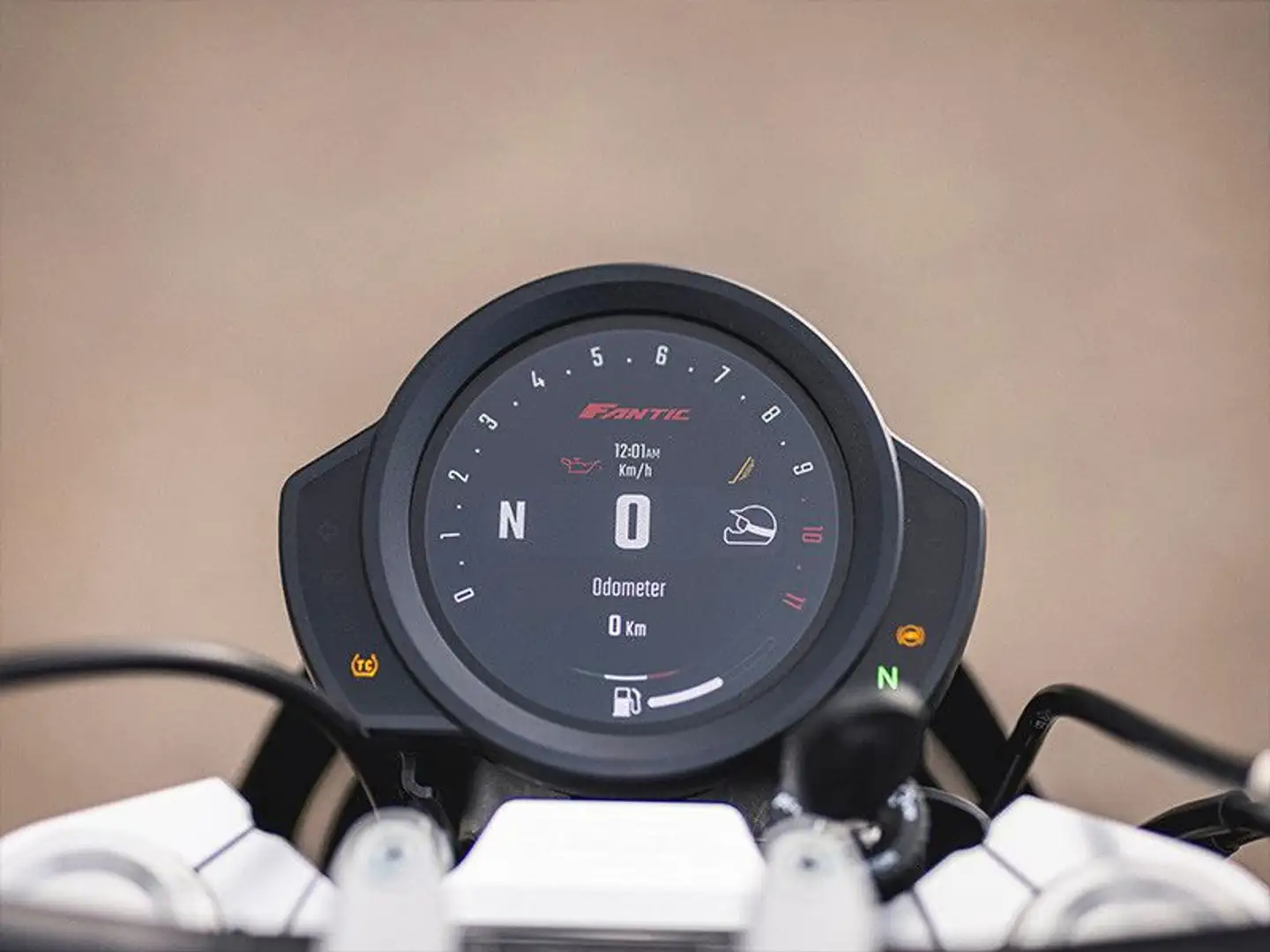 Fantic Caballero 700 Travel 2026 E5+ grün vorrätig Azul - 2