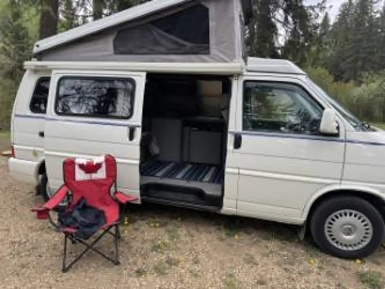 Volkswagen Eurovan снимка Volkswagen Eurovan
