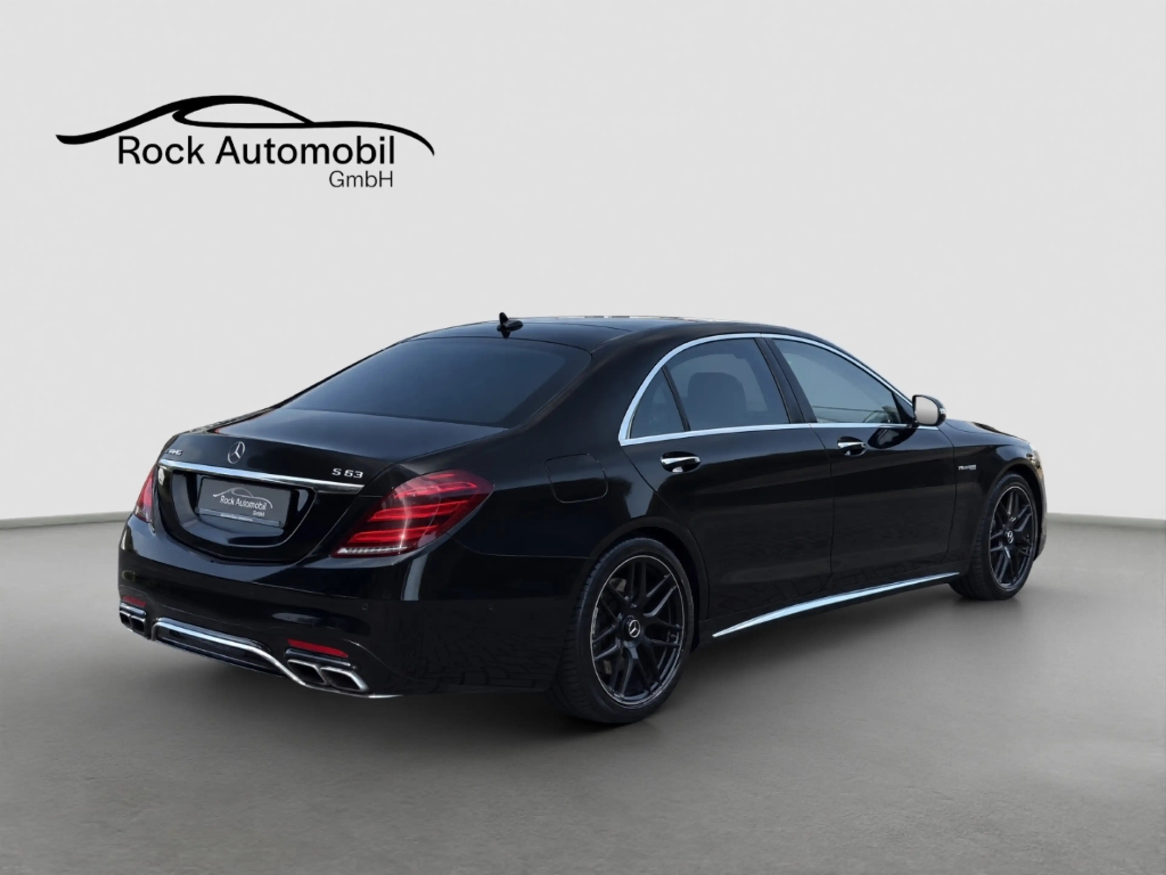 Mercedes-Benz S 63 AMG 4M+ L 9G Designo *Regierungsfahrzeug* — photo 4