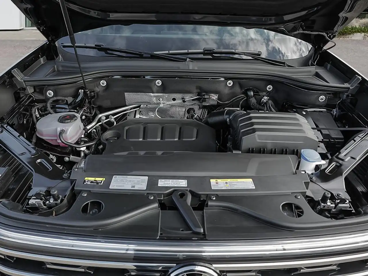 Volkswagen Atlas снимка Volkswagen Atlas