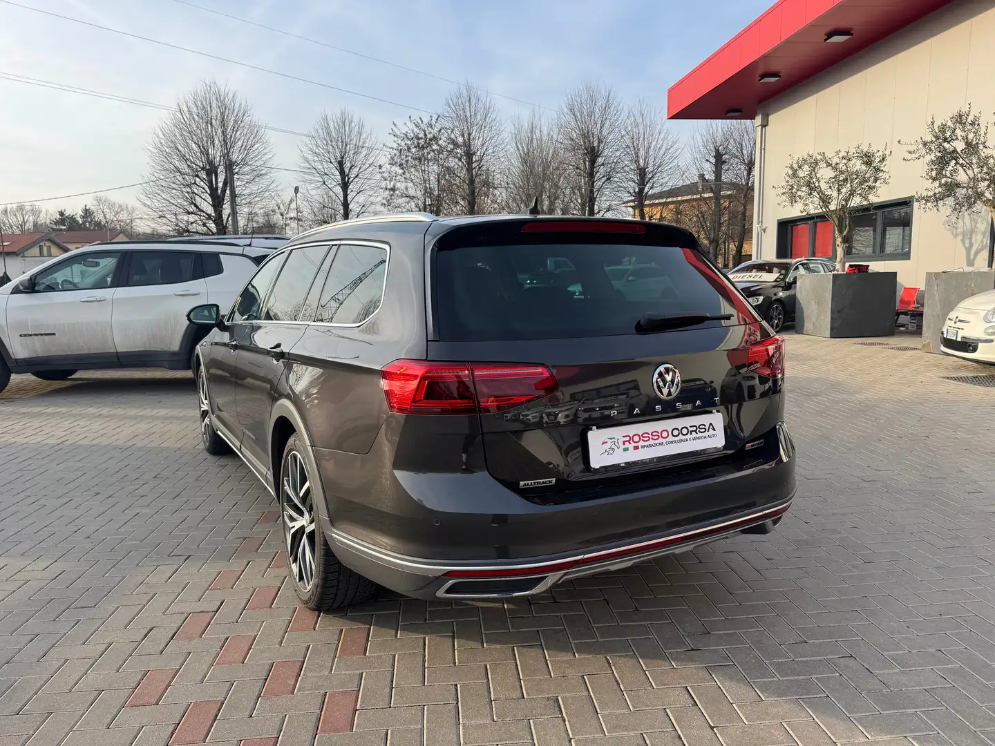 Volkswagen Passat Alltrack Alltrack 2.0 tdi 4motion 190cv dsg UNIPRO Schwarz - 2