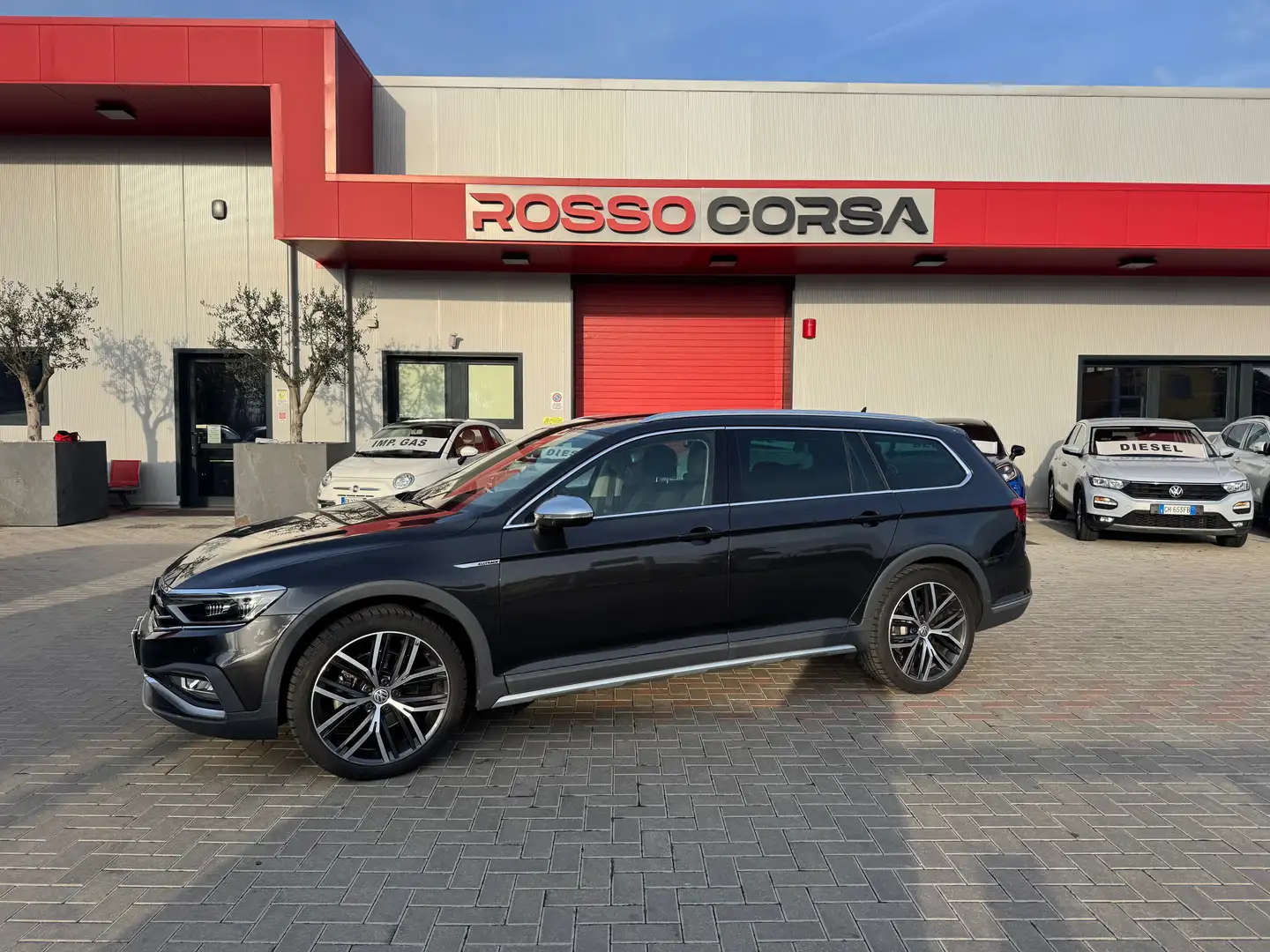 Volkswagen Passat Alltrack Alltrack 2.0 tdi 4motion 190cv dsg UNIPRO Schwarz - 1