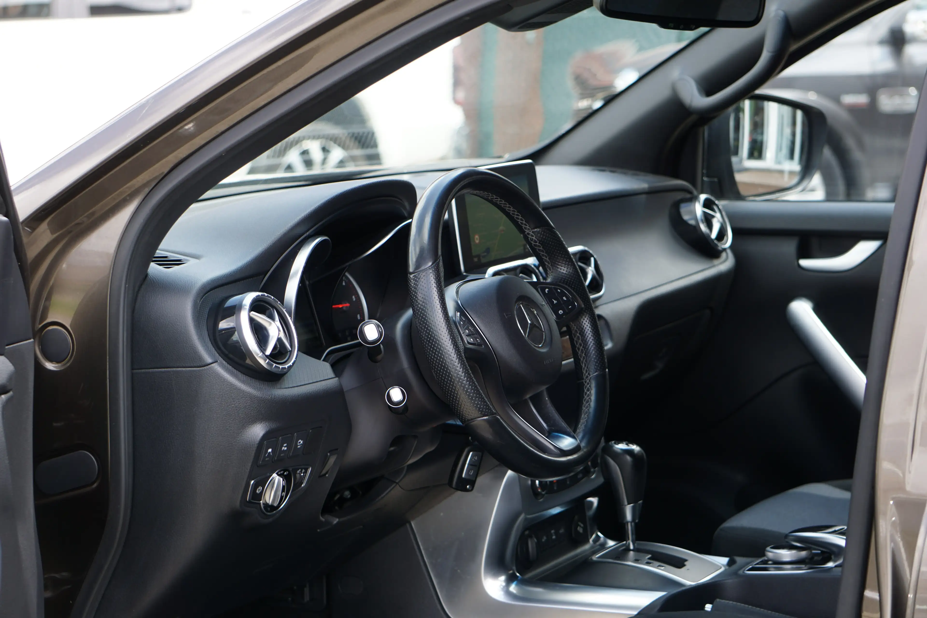 Mercedes-Benz X 250 d 4Matic AUTO NAVI CAM 360 ATT. REMORQUE EURO6B — photo 6
