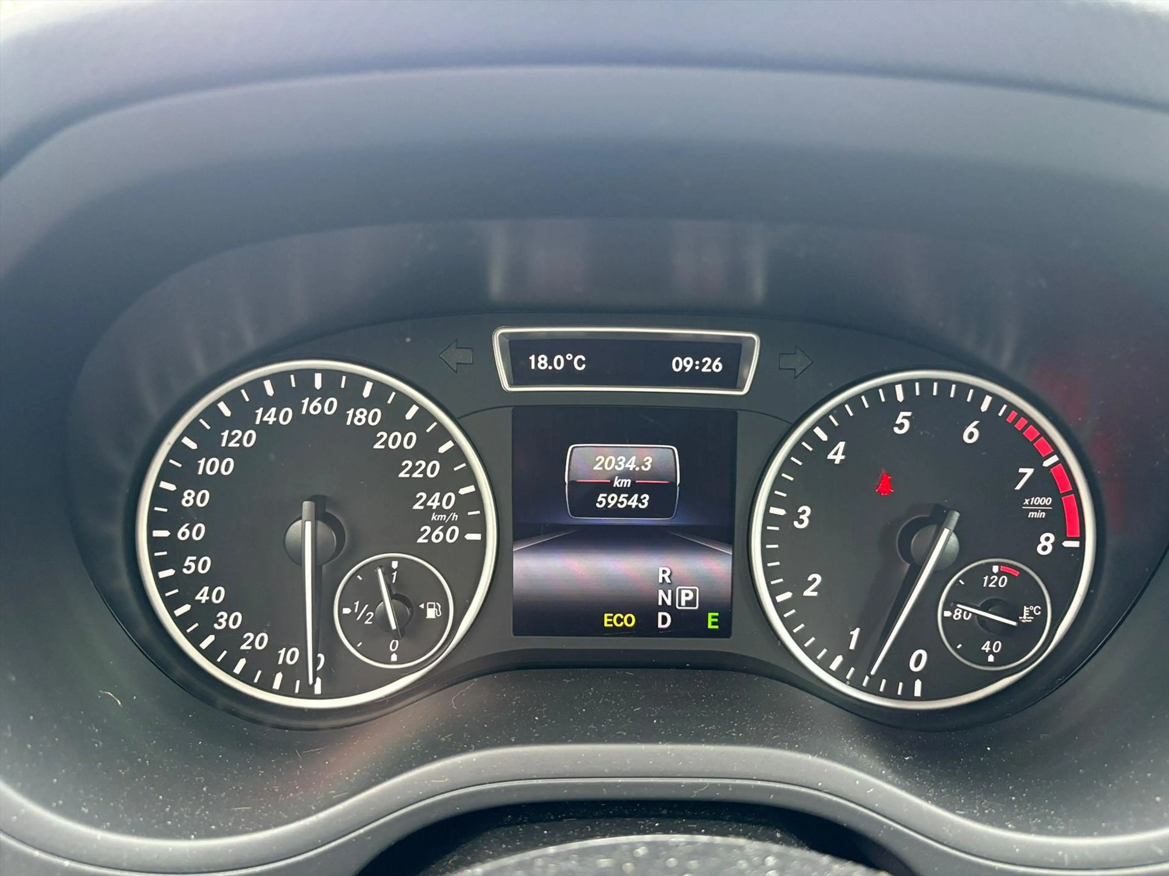 Mercedes-Benz B 180 B 122PK 7G-DCT Prestige — photo 12